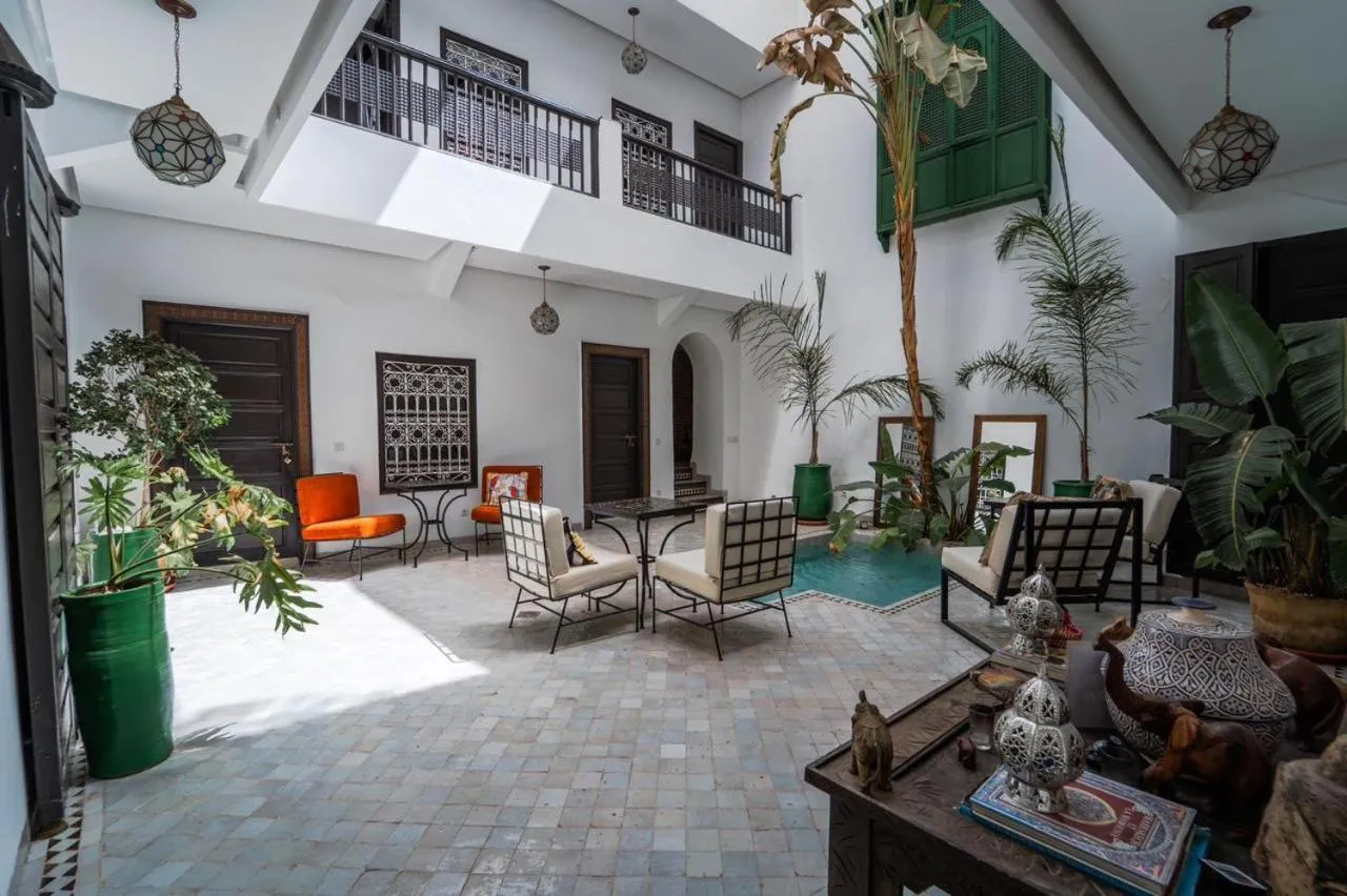Riad Awatif le 36