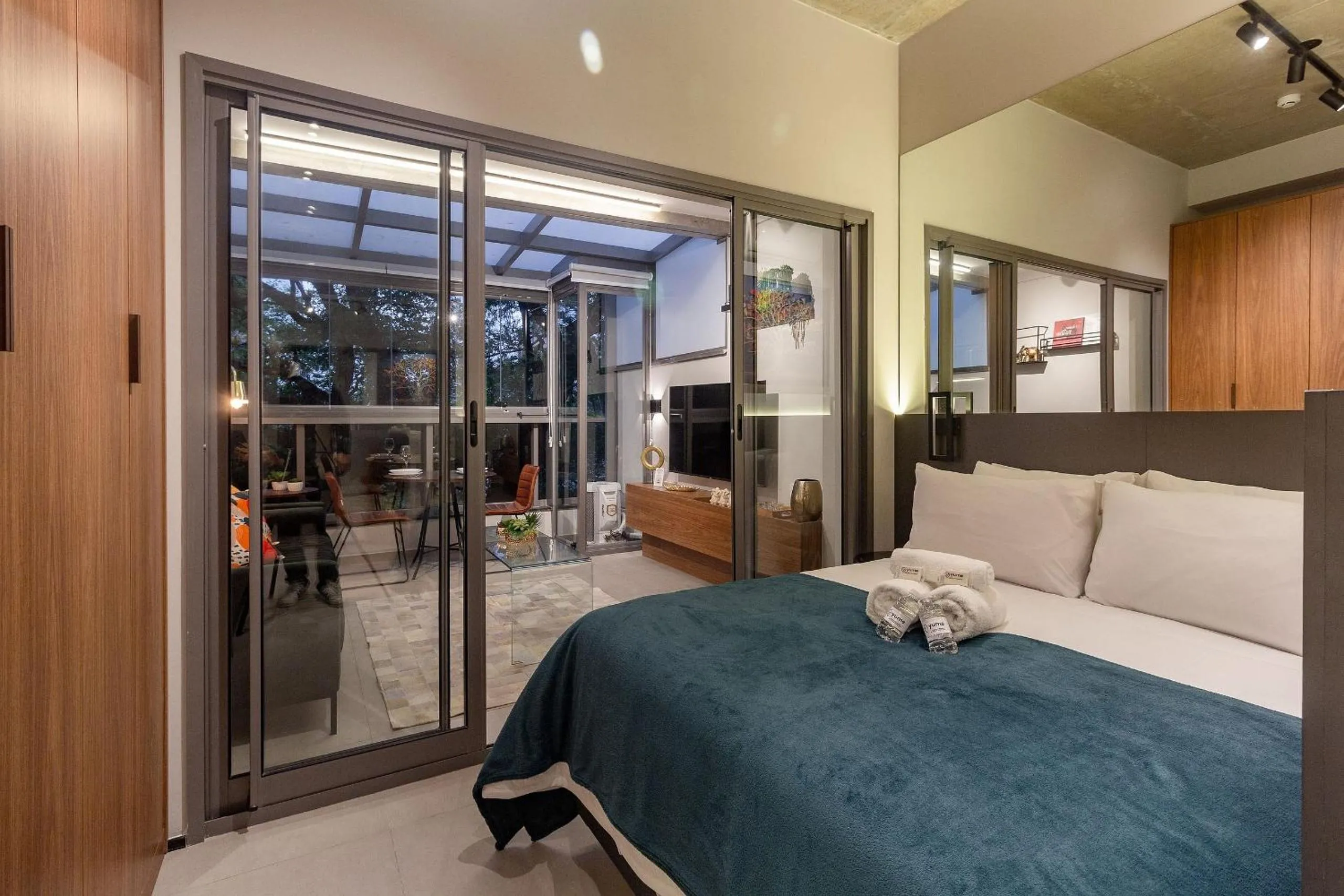 One-Bedroom Premier Apartment in Yume On Paulista