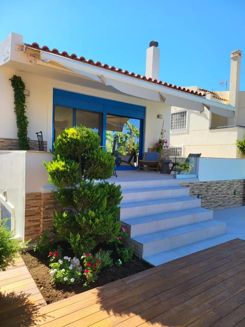 Property building in Villa Solaris