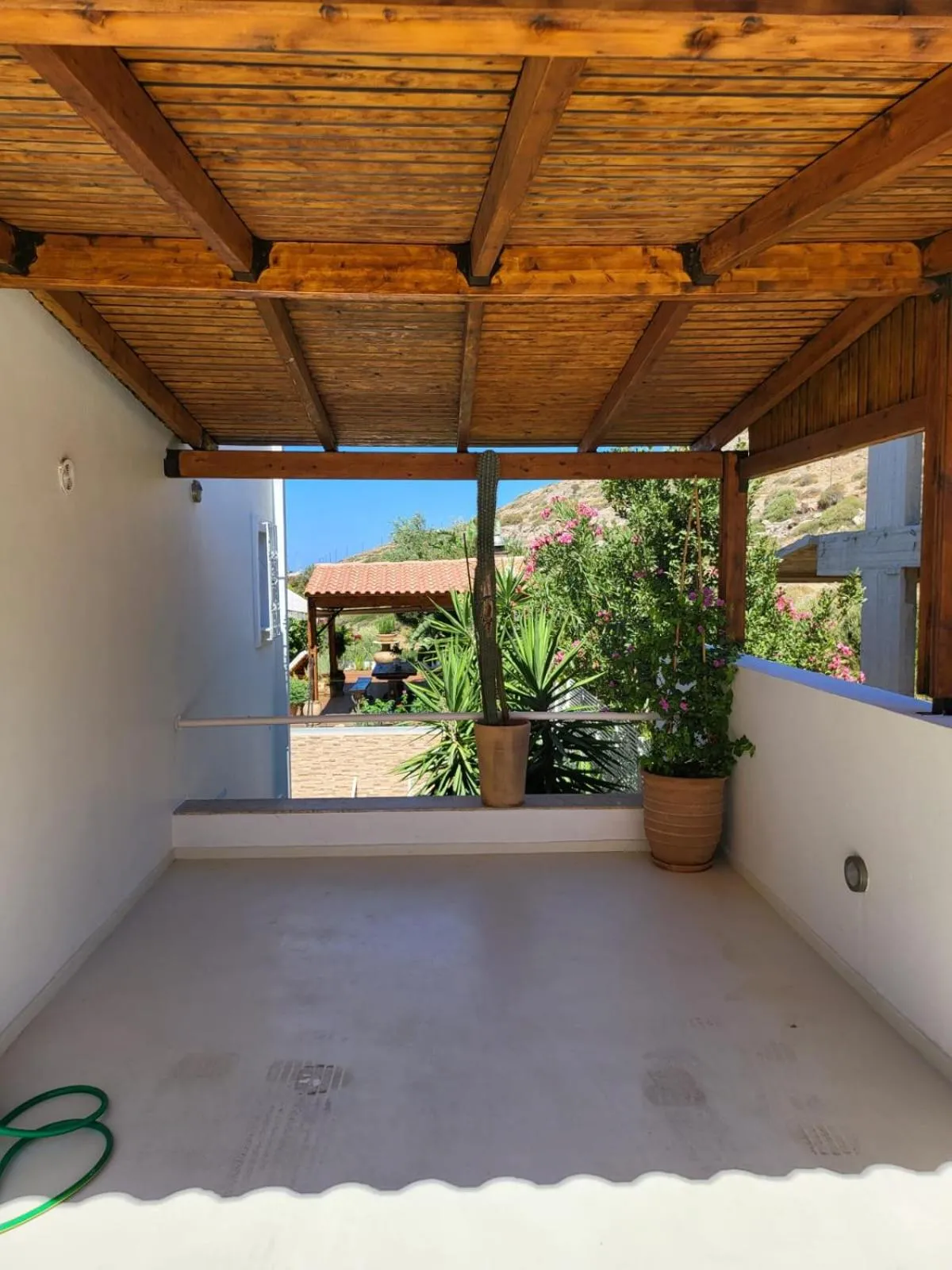 Property building in Villa Solaris