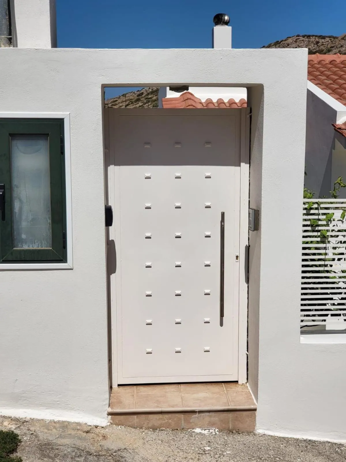 Facade/entrance in Villa Solaris