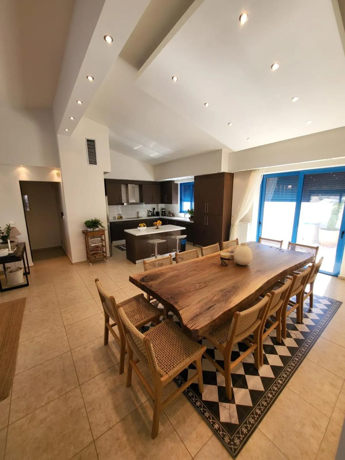 Kitchen or kitchenette in Villa Solaris