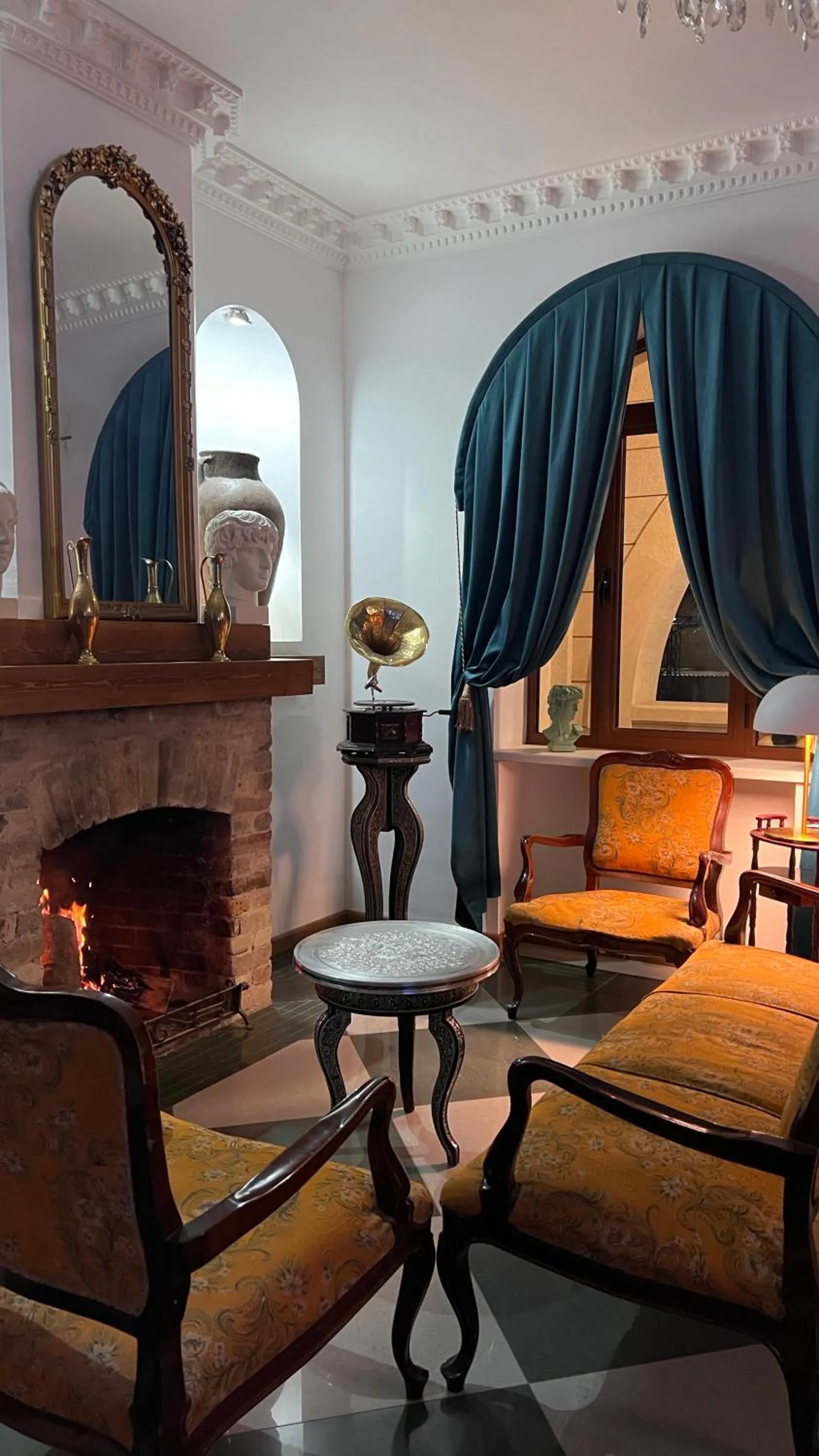 Otyak Plaza Hotel Airport Zvartnots EVN