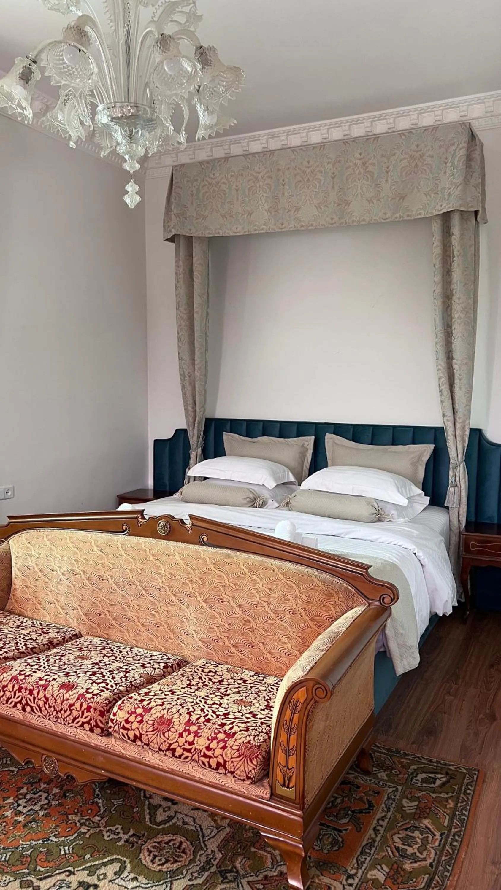 Bed in Otyak Plaza Hotel Airport Zvartnots EVN