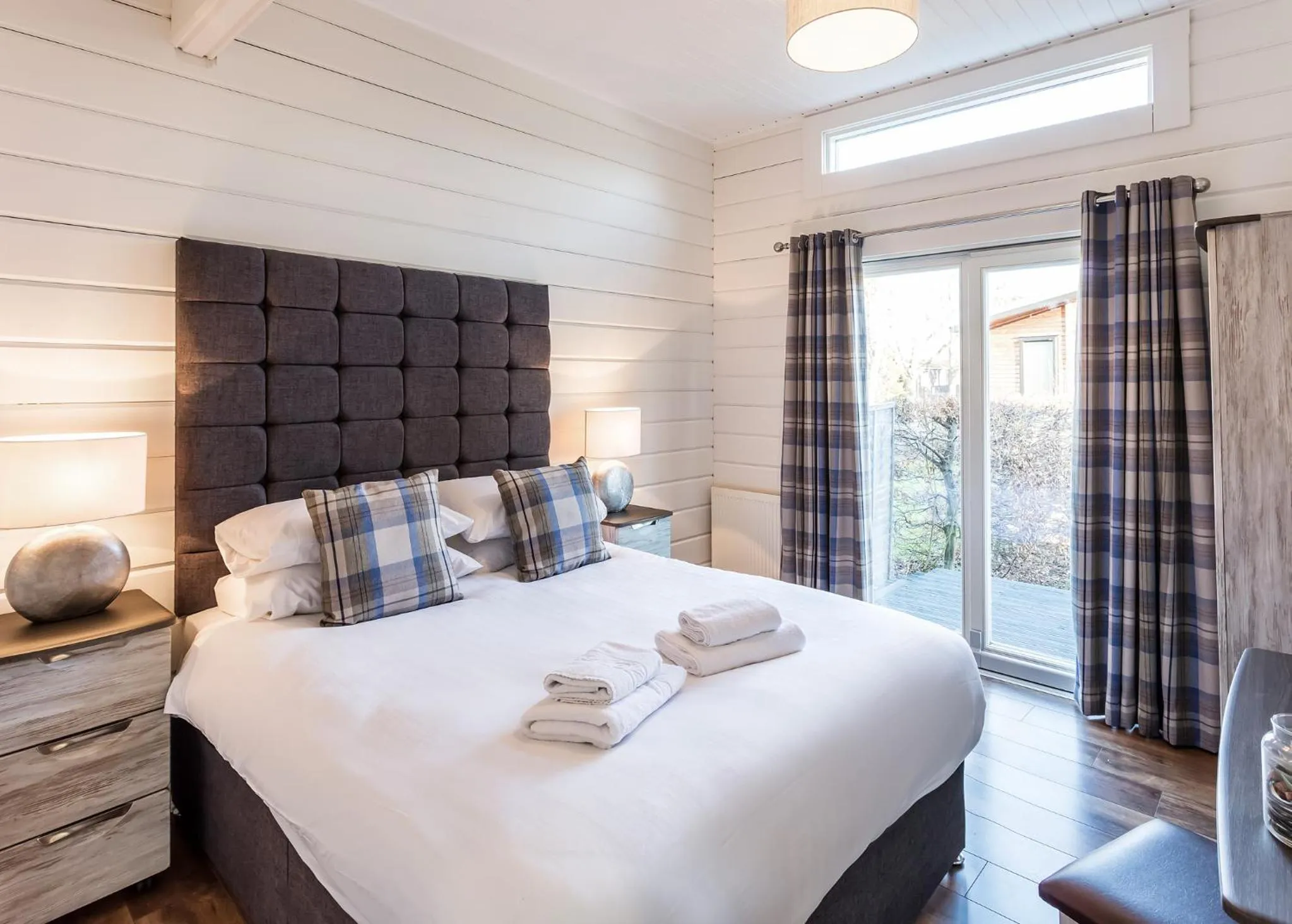 Property building in Roydon Marina Village