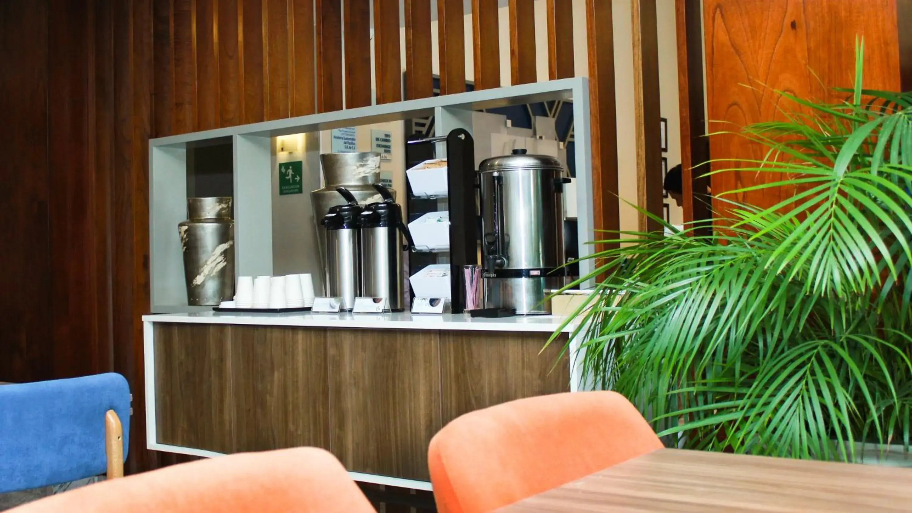 Restaurant/places to eat in Holiday Inn Express Culiacan by IHG Restaurant/places to eat in Holiday Inn Express Culiacan by IHG