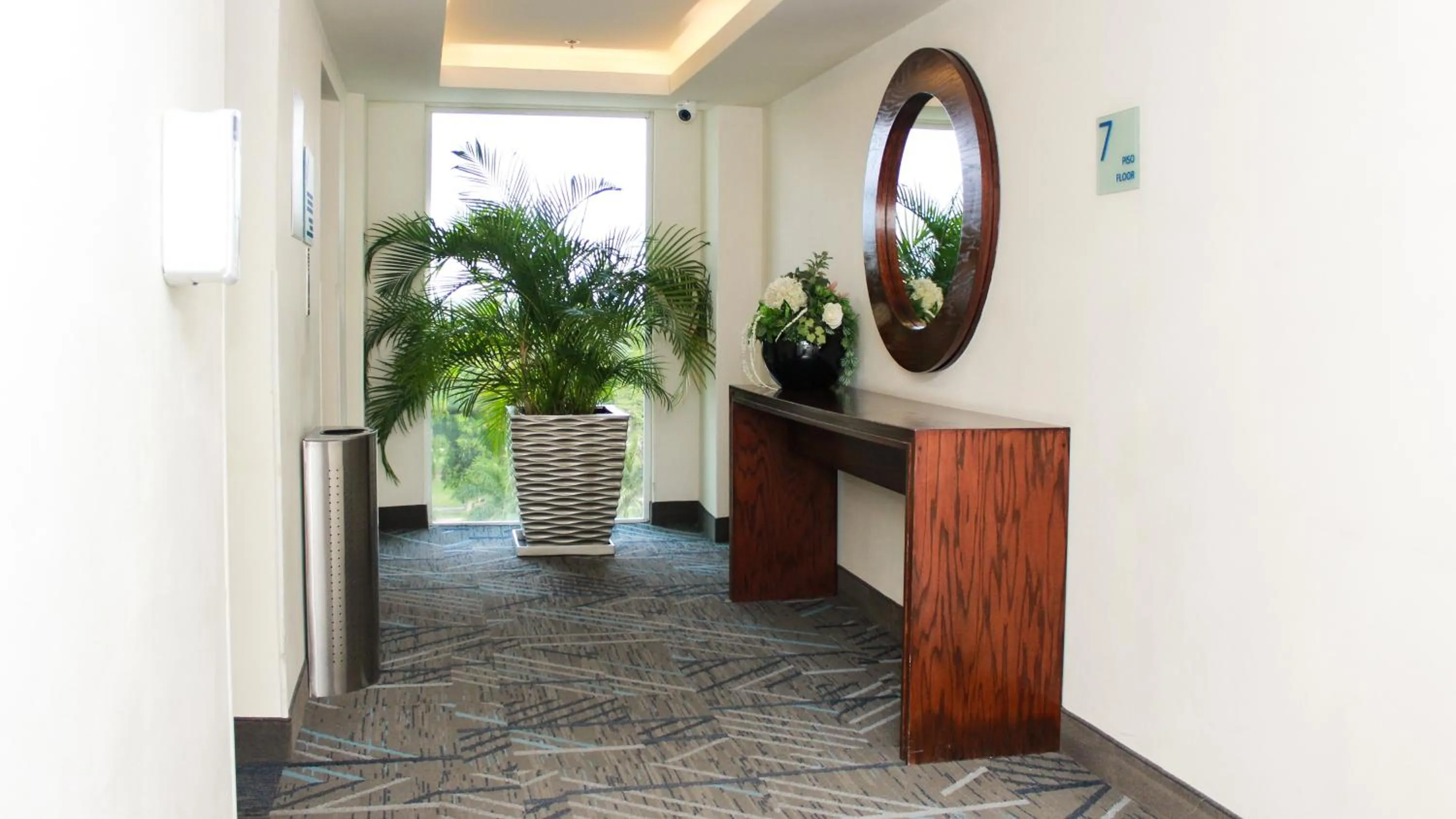 acessibility in Holiday Inn Express Culiacan by IHG