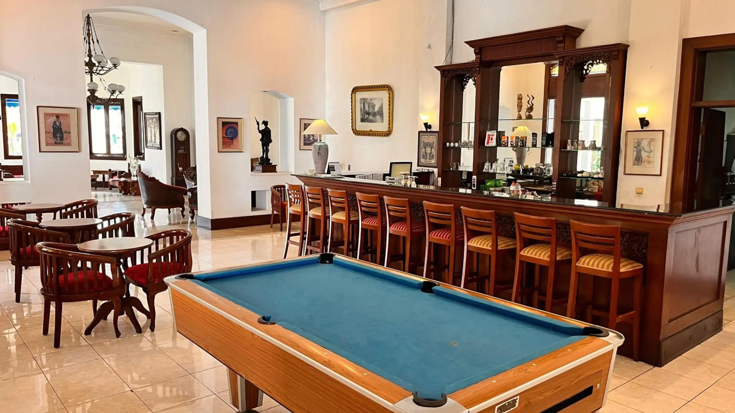 Lounge or bar in Kresna Hotel Lounge or bar in Kresna Hotel