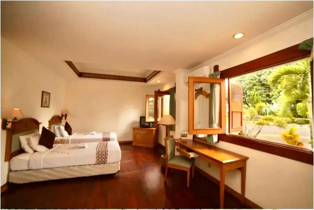 Bedroom, Bed in Kresna Hotel Bedroom, Bed in Kresna Hotel