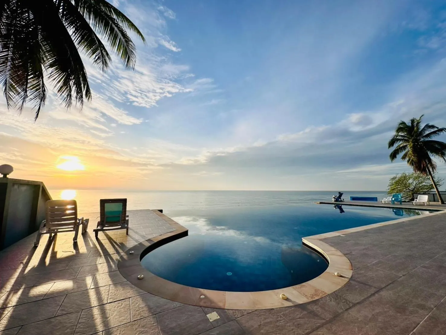 Swimming pool in Reboot Beach Resort, Restaurant, and Coffee Shop