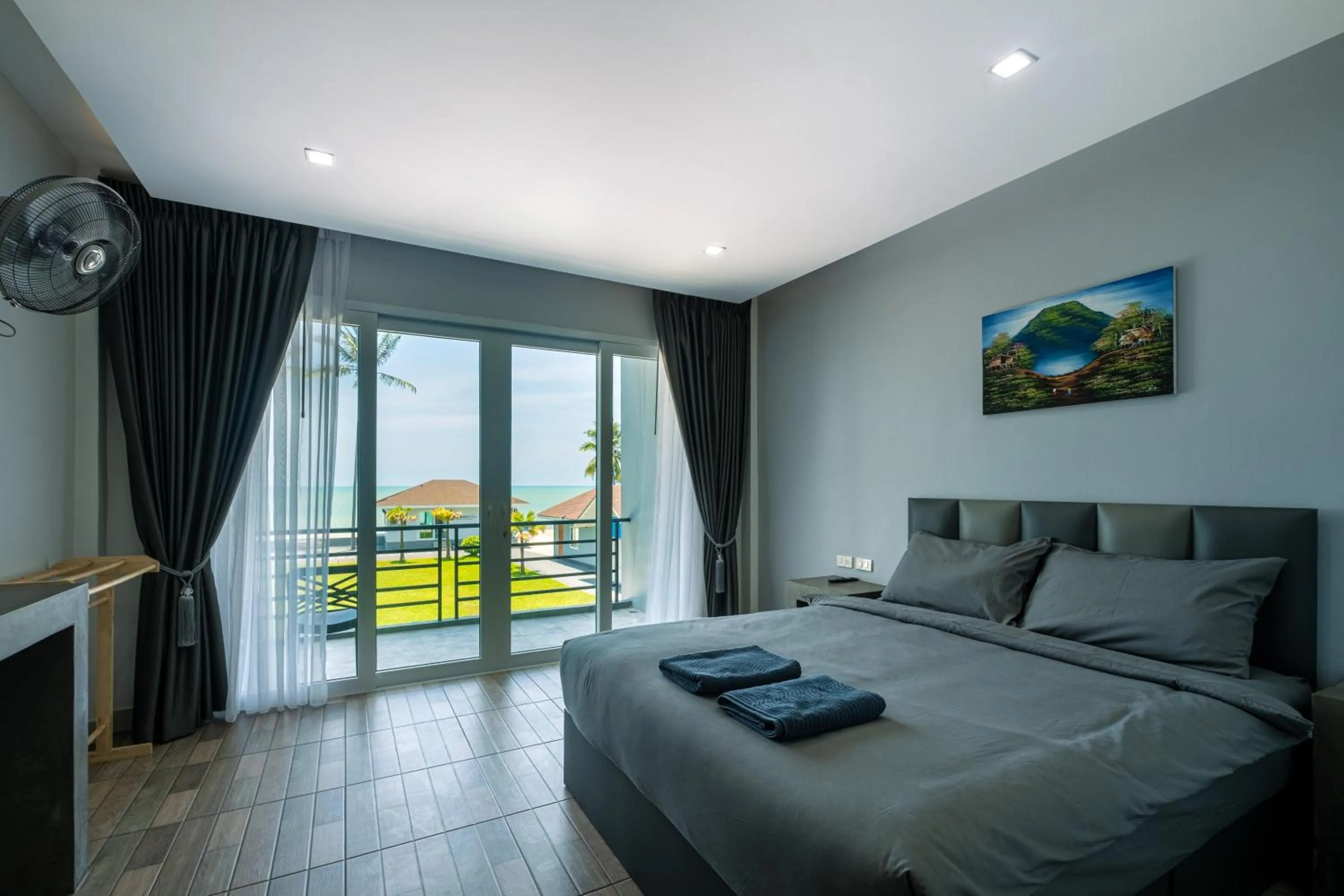 Bed in Reboot Retreat Beach Resort, Restaurant, and Coffee Shop