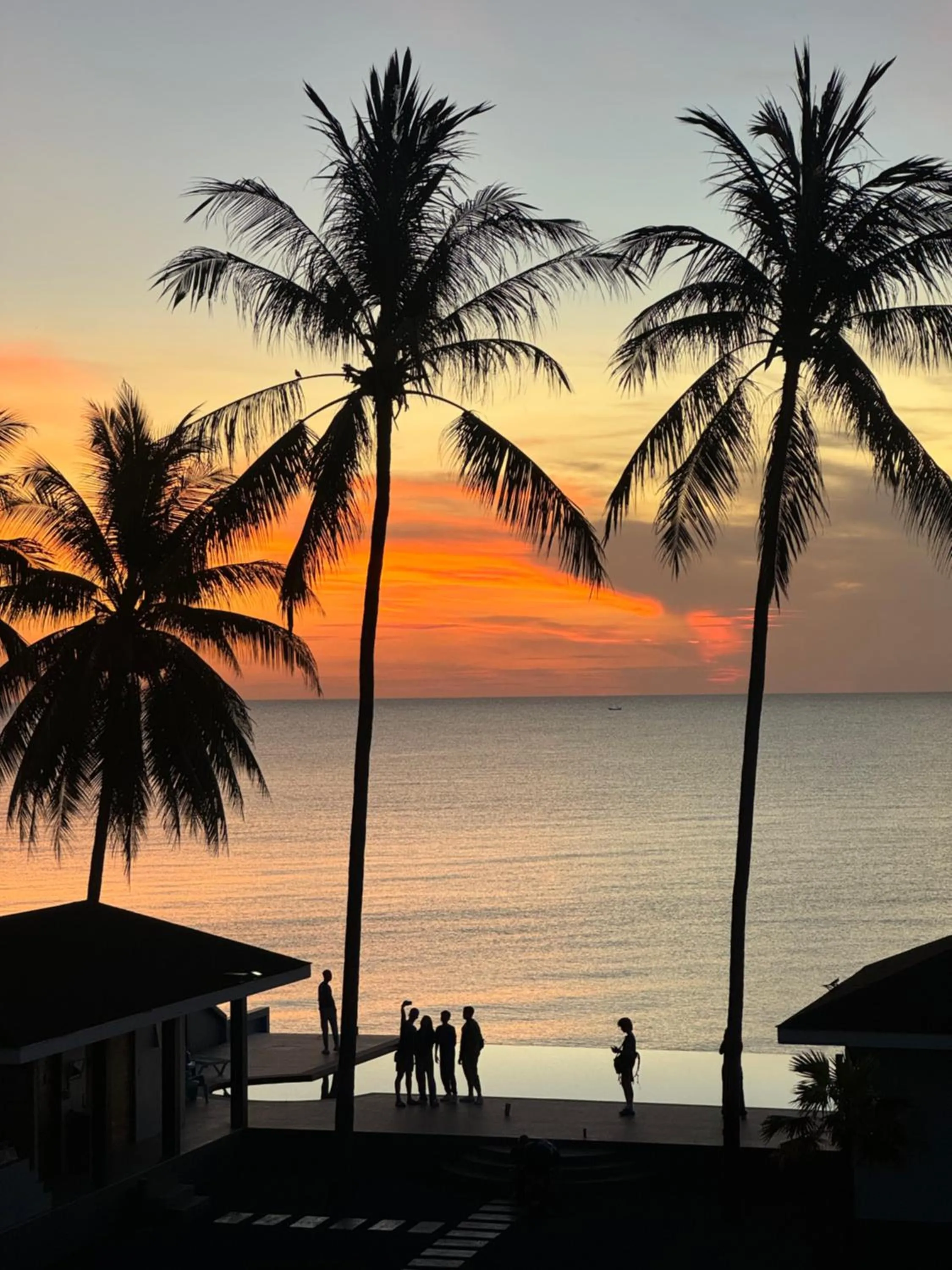 Reboot Retreat Beach Resort, Restaurant, and Coffee Shop