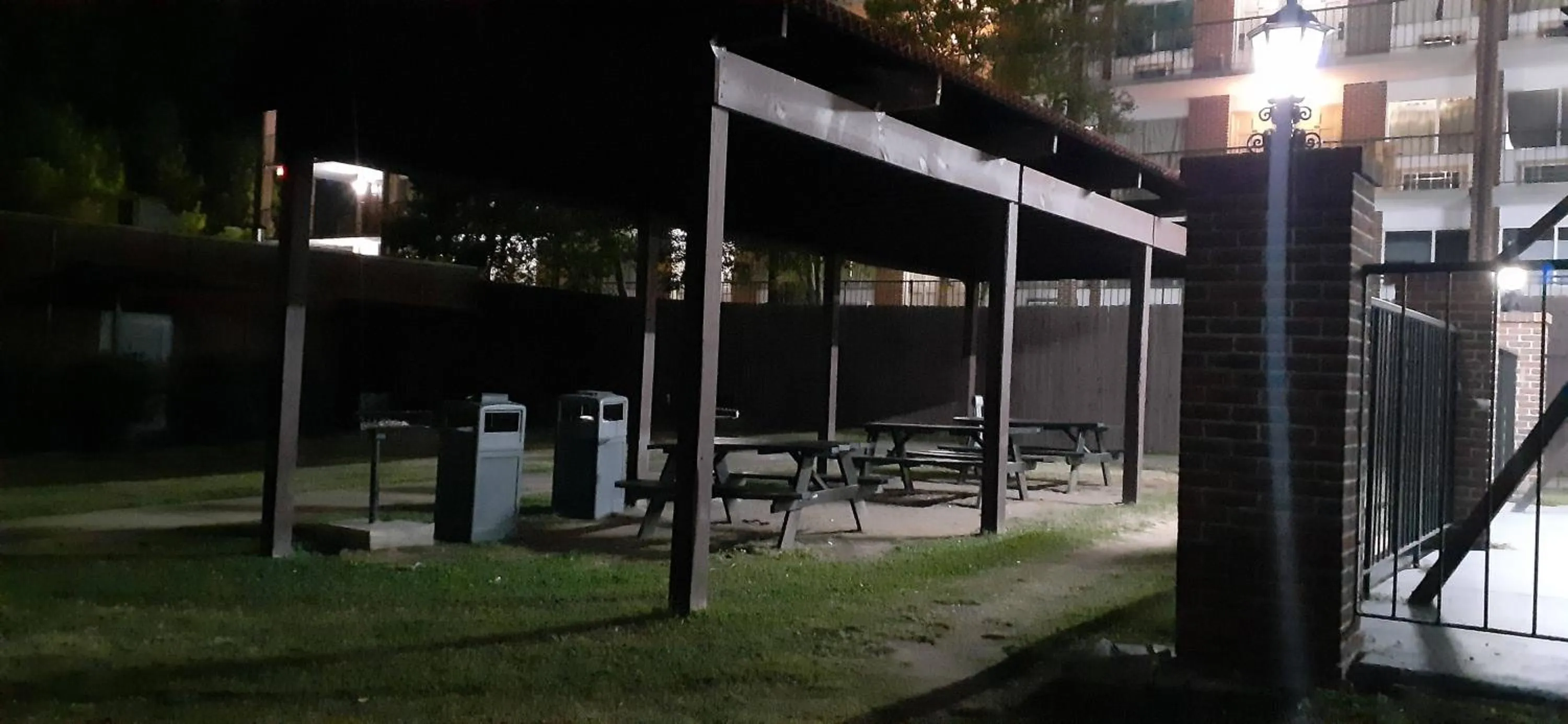 Patio in Americas Best Value Inn Phenix City