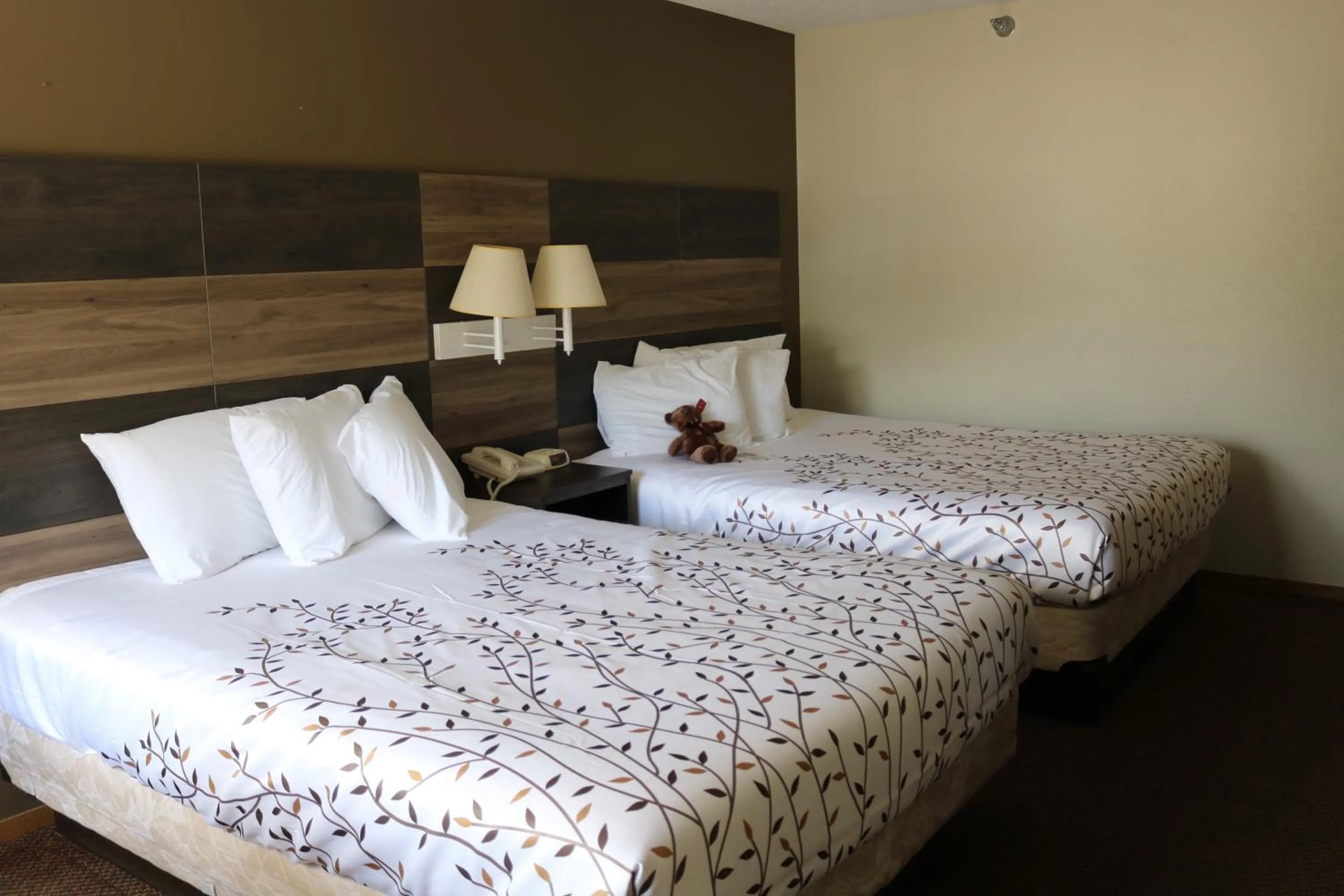 Bed in Roosevelt Inn Mount Rushmore