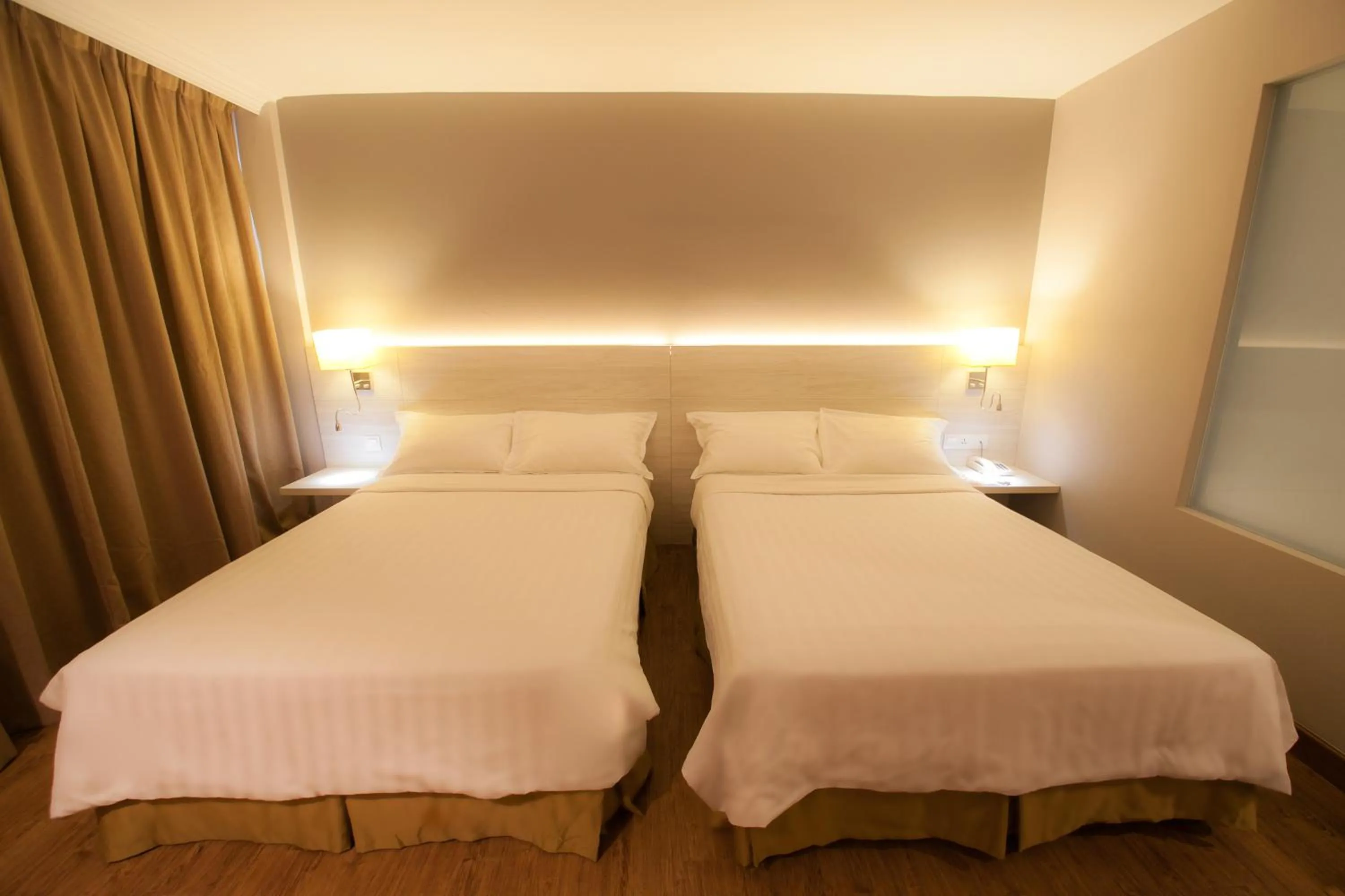 Bedroom, Bed in Hotel Malaysia