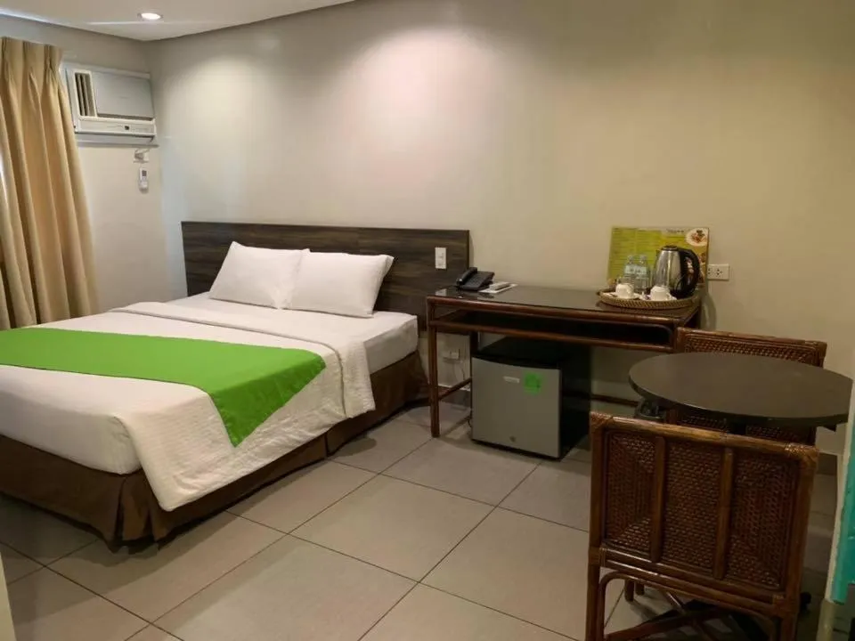 Bed in Cebu R Hotel Mabolo