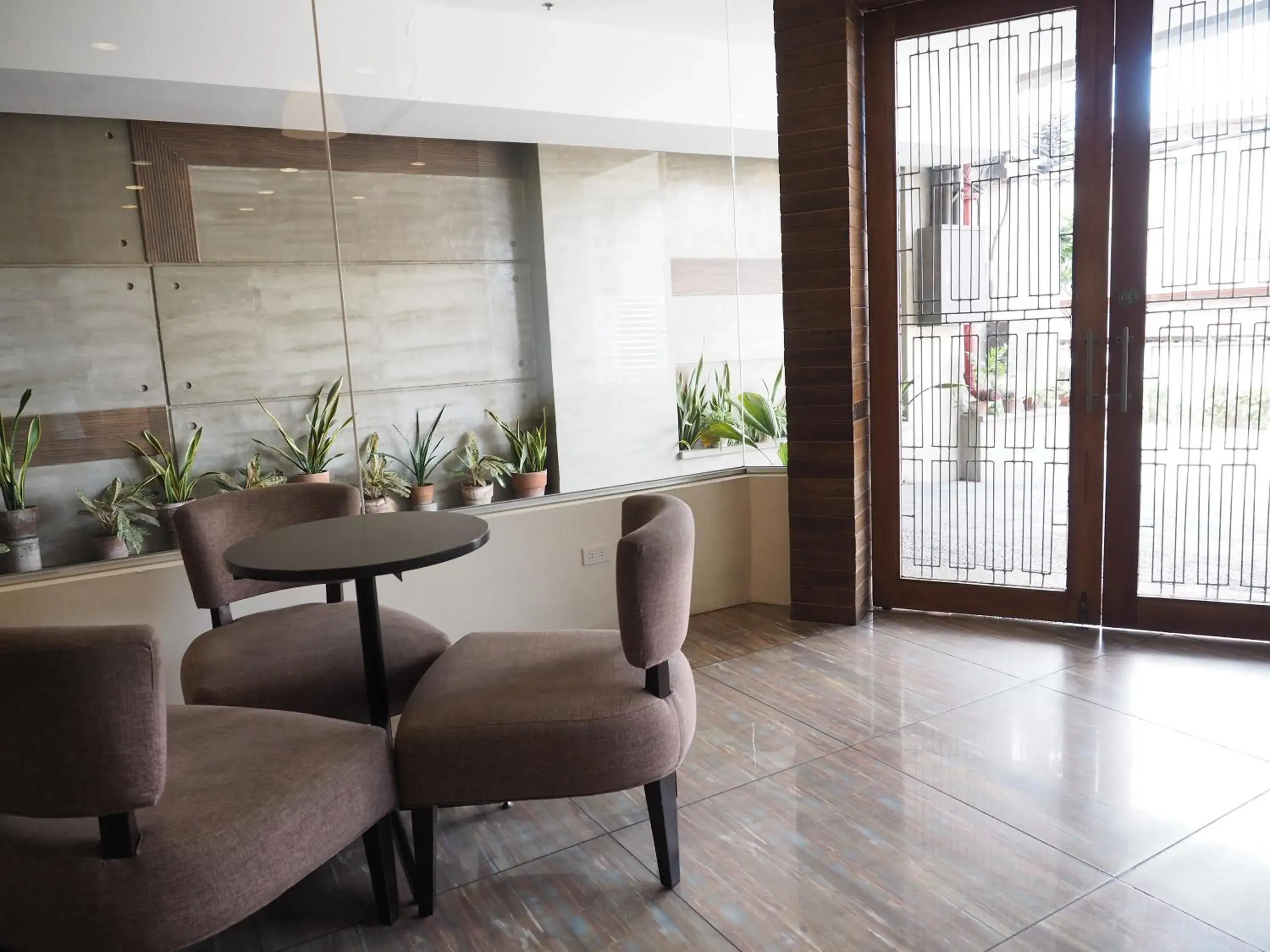 Lobby or reception in Cebu R Hotel Mabolo Lobby or reception in Cebu R Hotel Mabolo