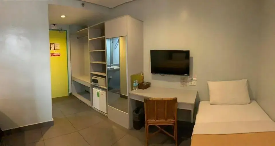 Bed in Cebu R Hotel Mabolo Bed in Cebu R Hotel Mabolo