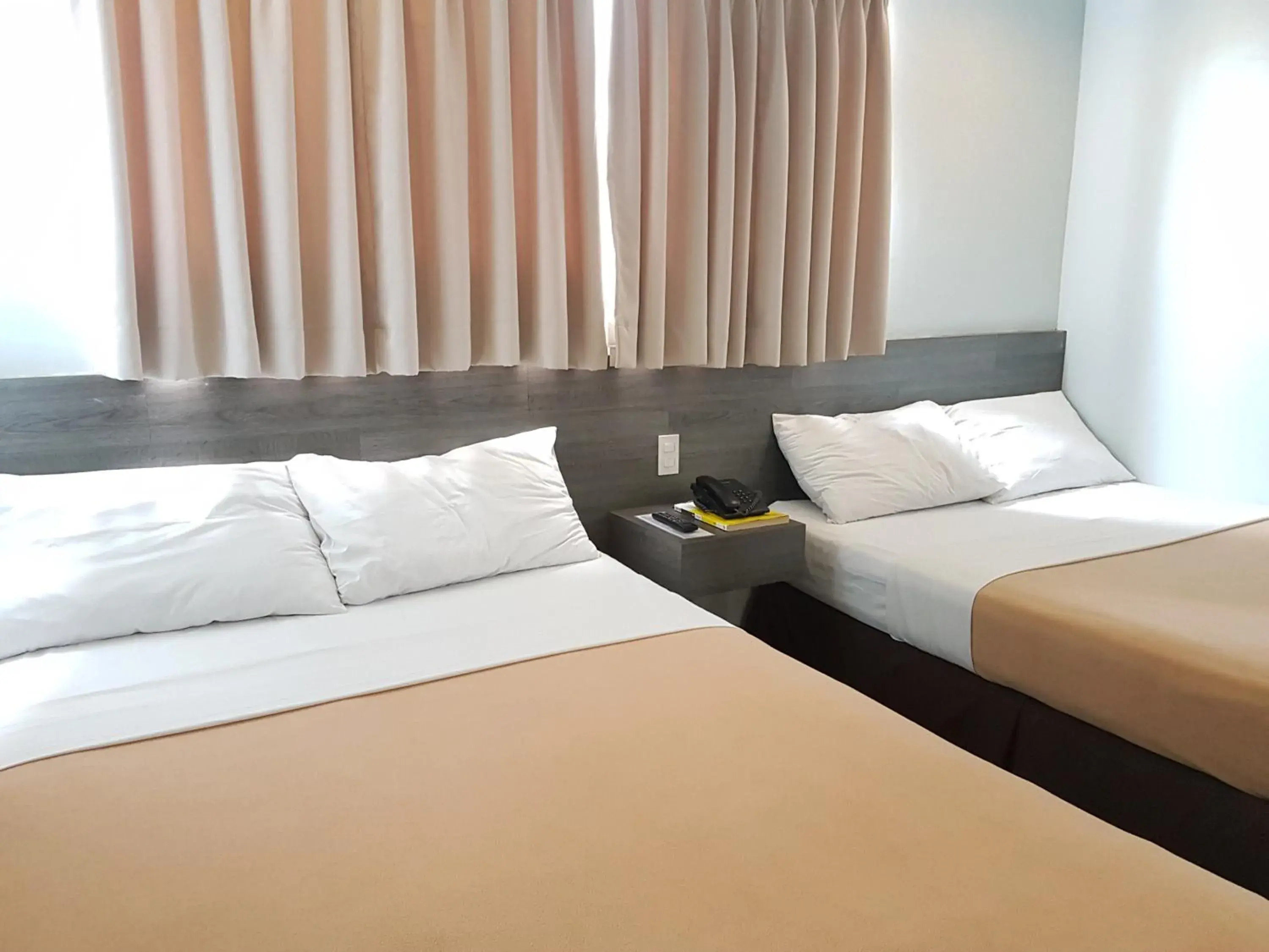 Photo of the whole room, Bed in Cebu R Hotel Mabolo Photo of the whole room, Bed in Cebu R Hotel Mabolo