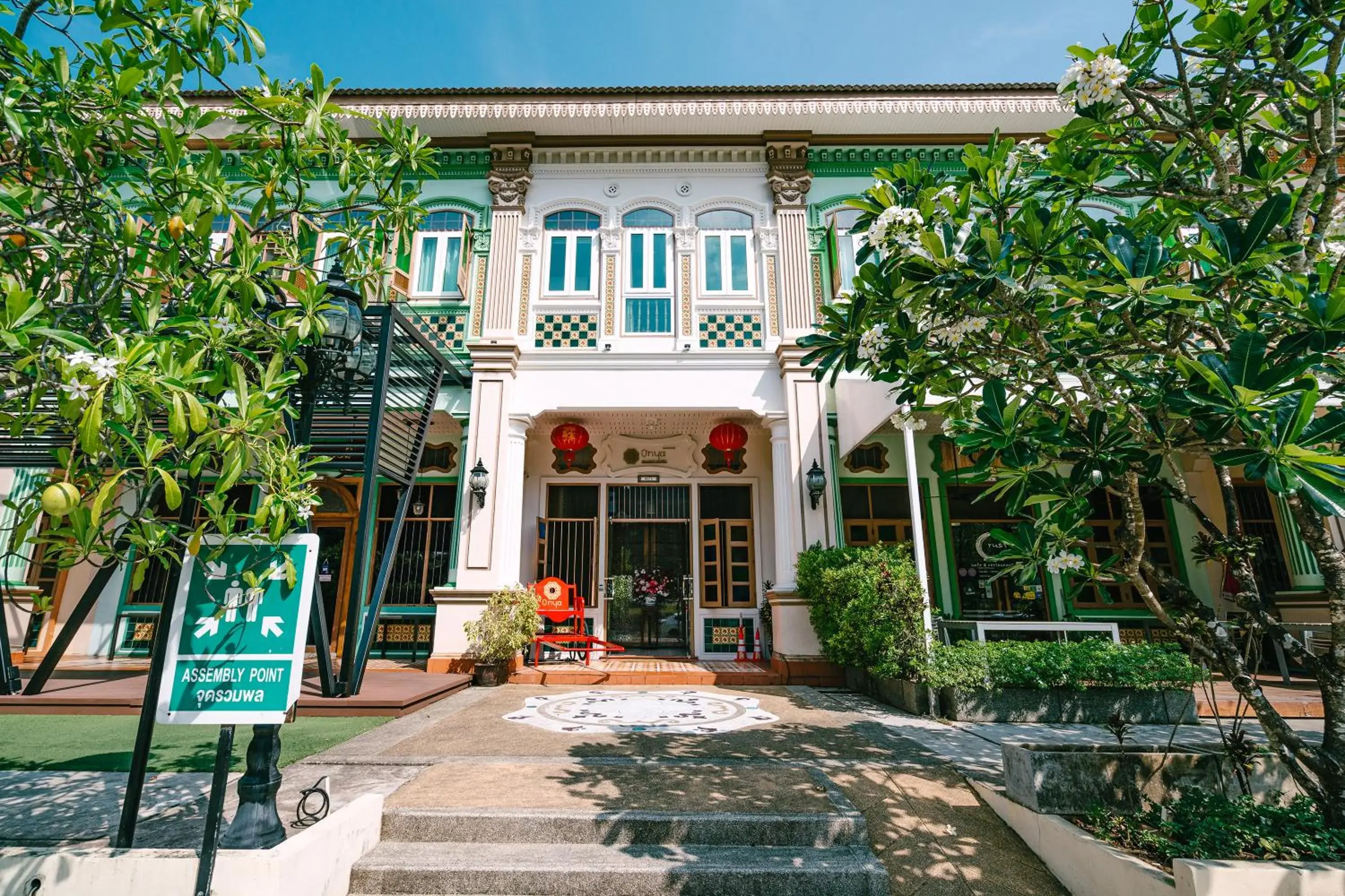 Property building in O'nya Phuket Hotel Property building in O'nya Phuket Hotel