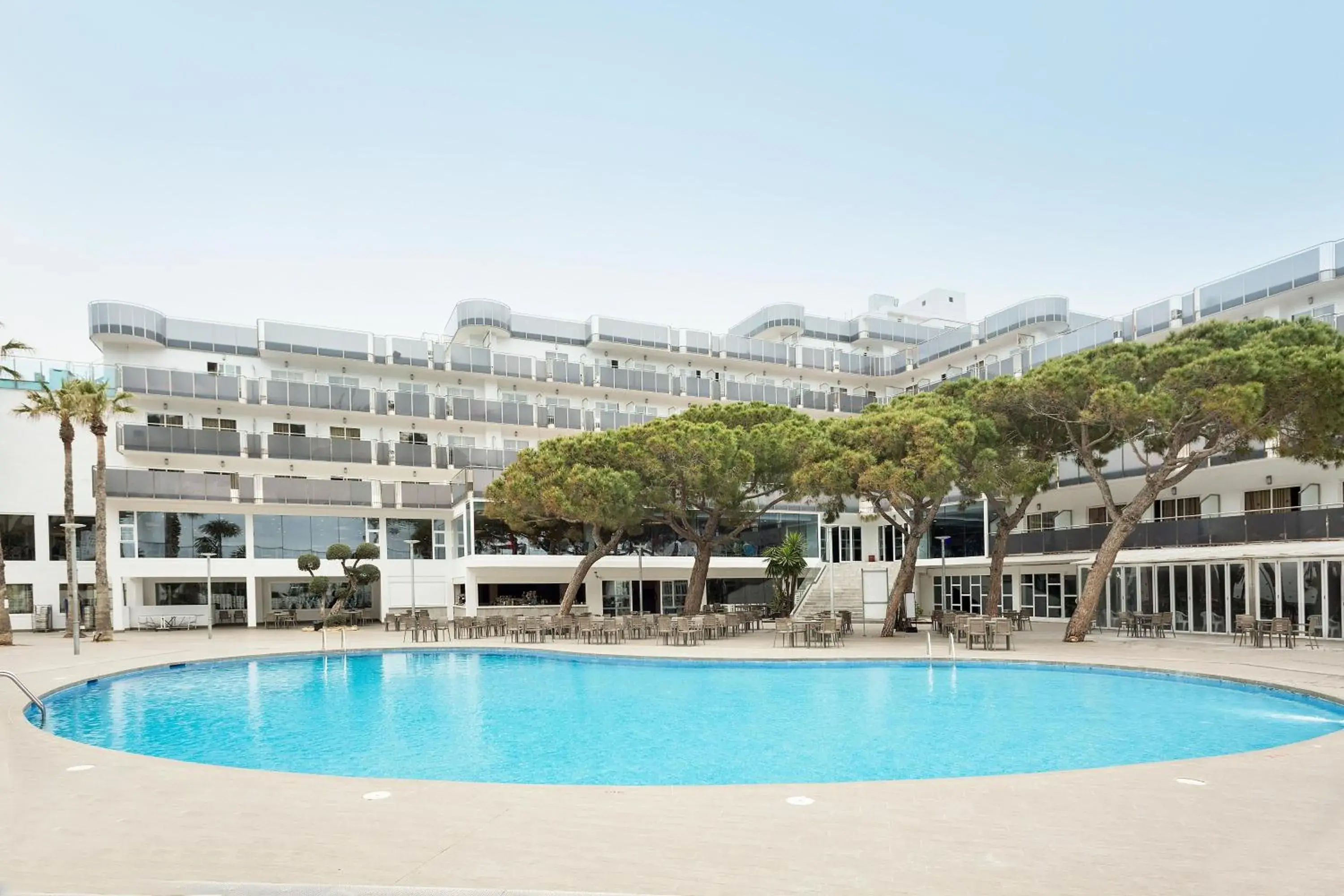 Swimming pool in Hotel Best Cap Salou Swimming pool in Hotel Best Cap Salou
