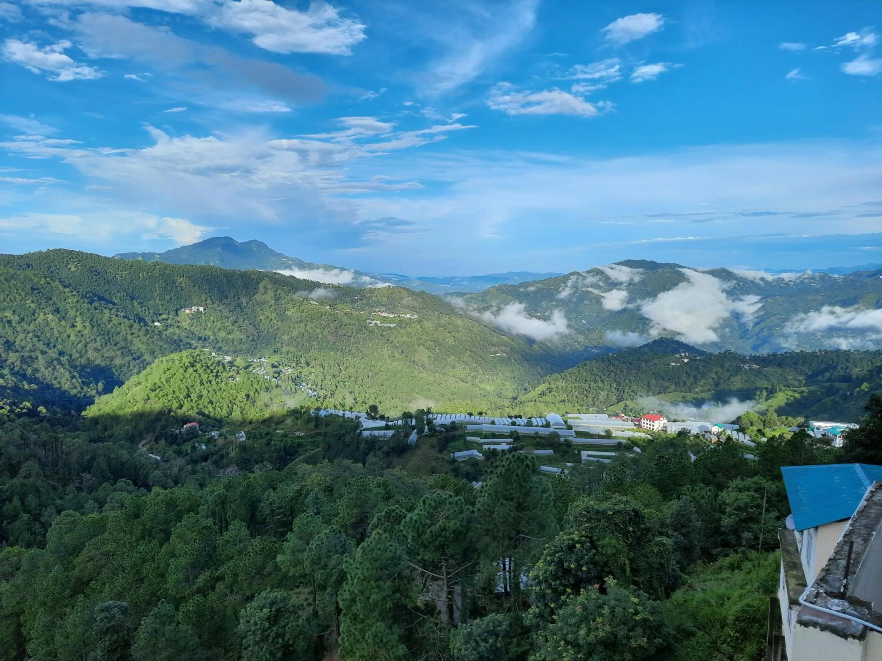 Nearby landmark in Hotel Chail Residency