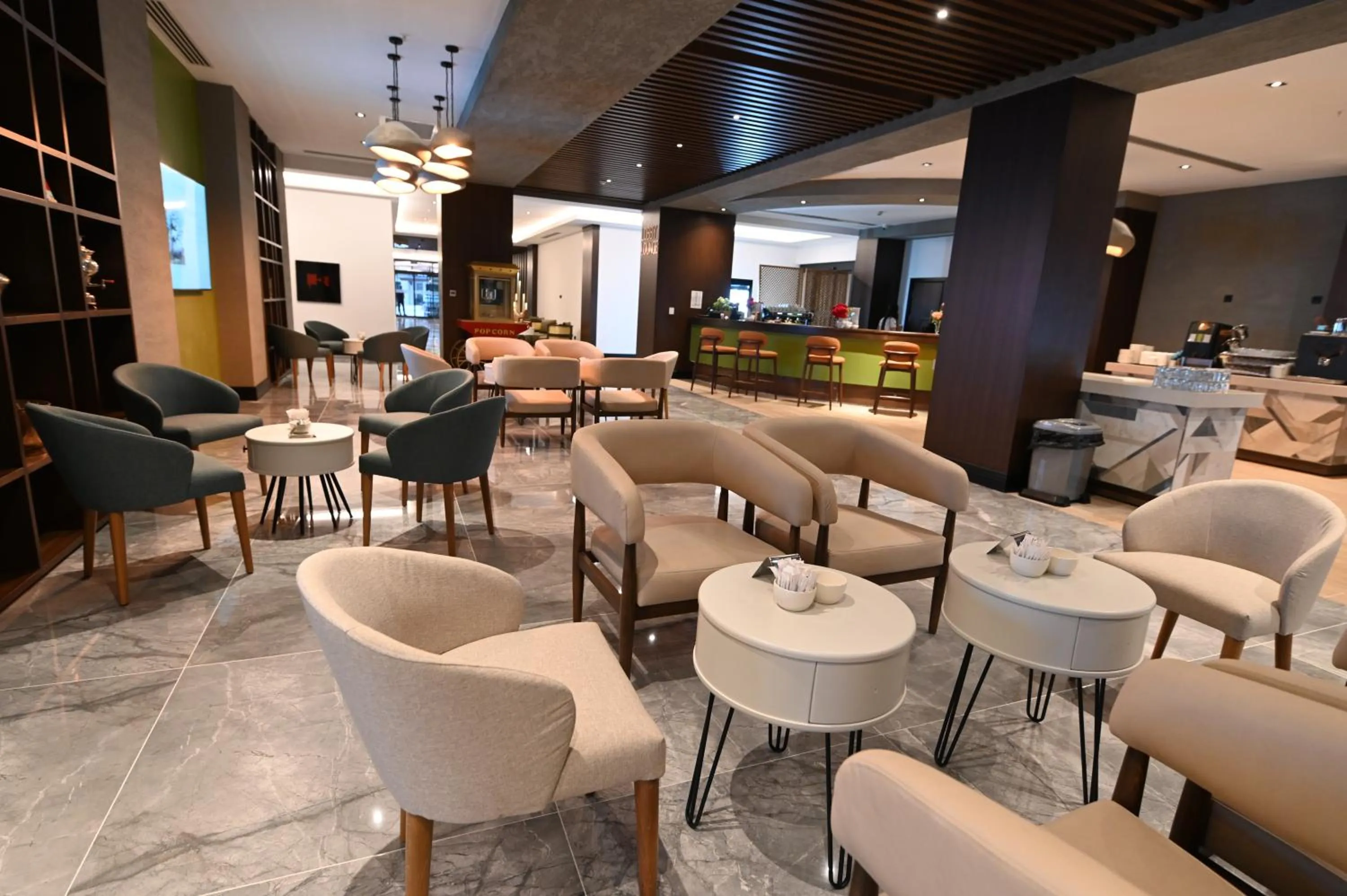 Lounge or bar in VONRESORT Abant