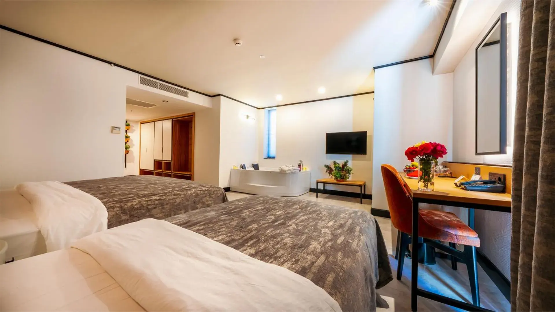 Photo of the whole room in VONRESORT Abant Photo of the whole room in VONRESORT Abant