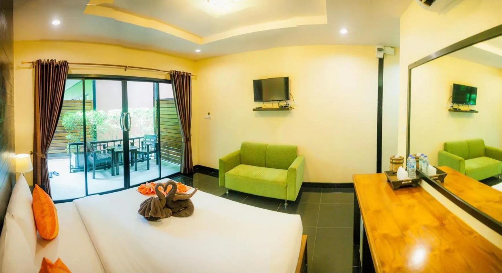 Living room, Bed in Leelawadee Lipe Resort