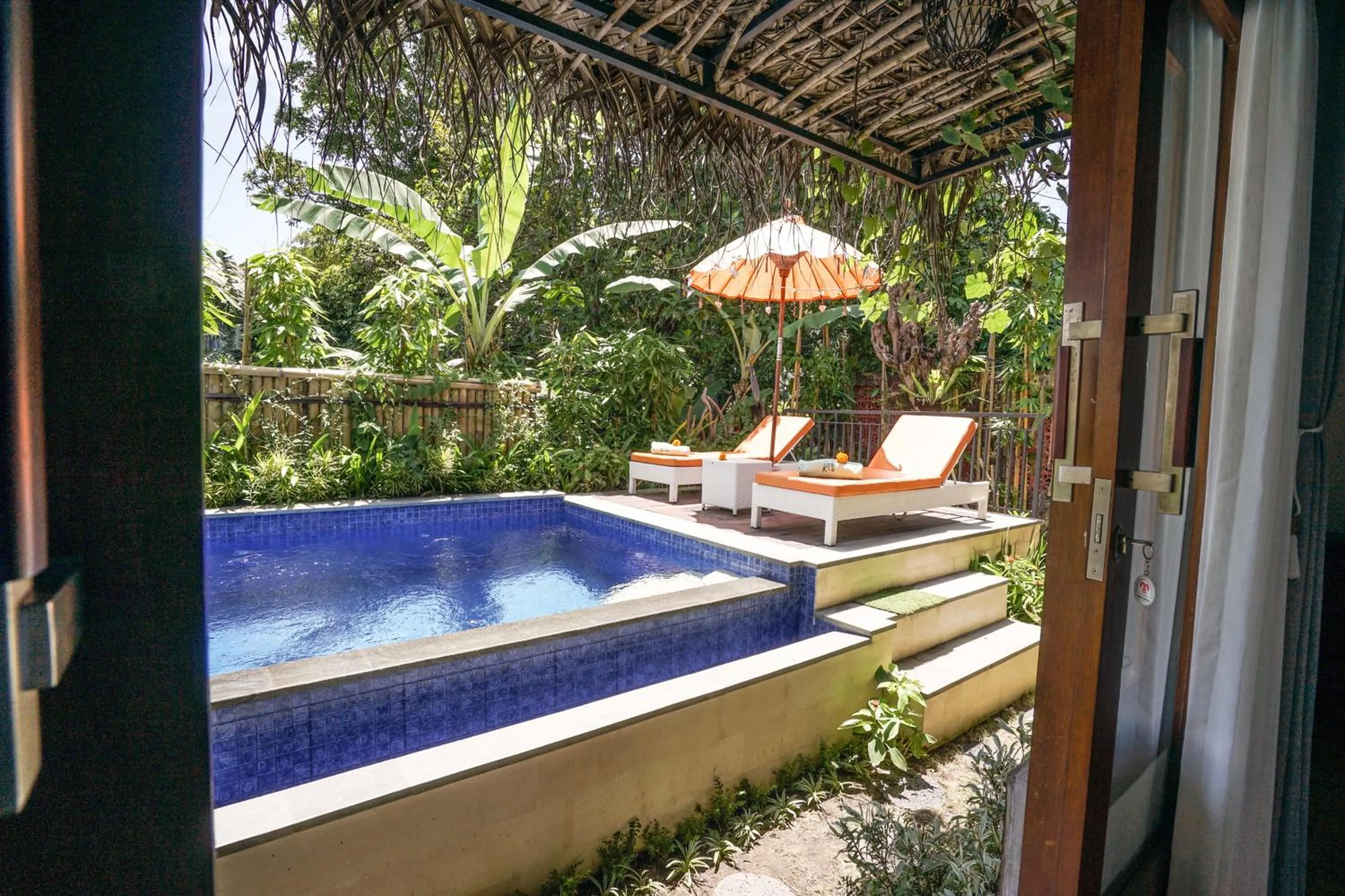 Swimming pool in KTS Balinese Villas