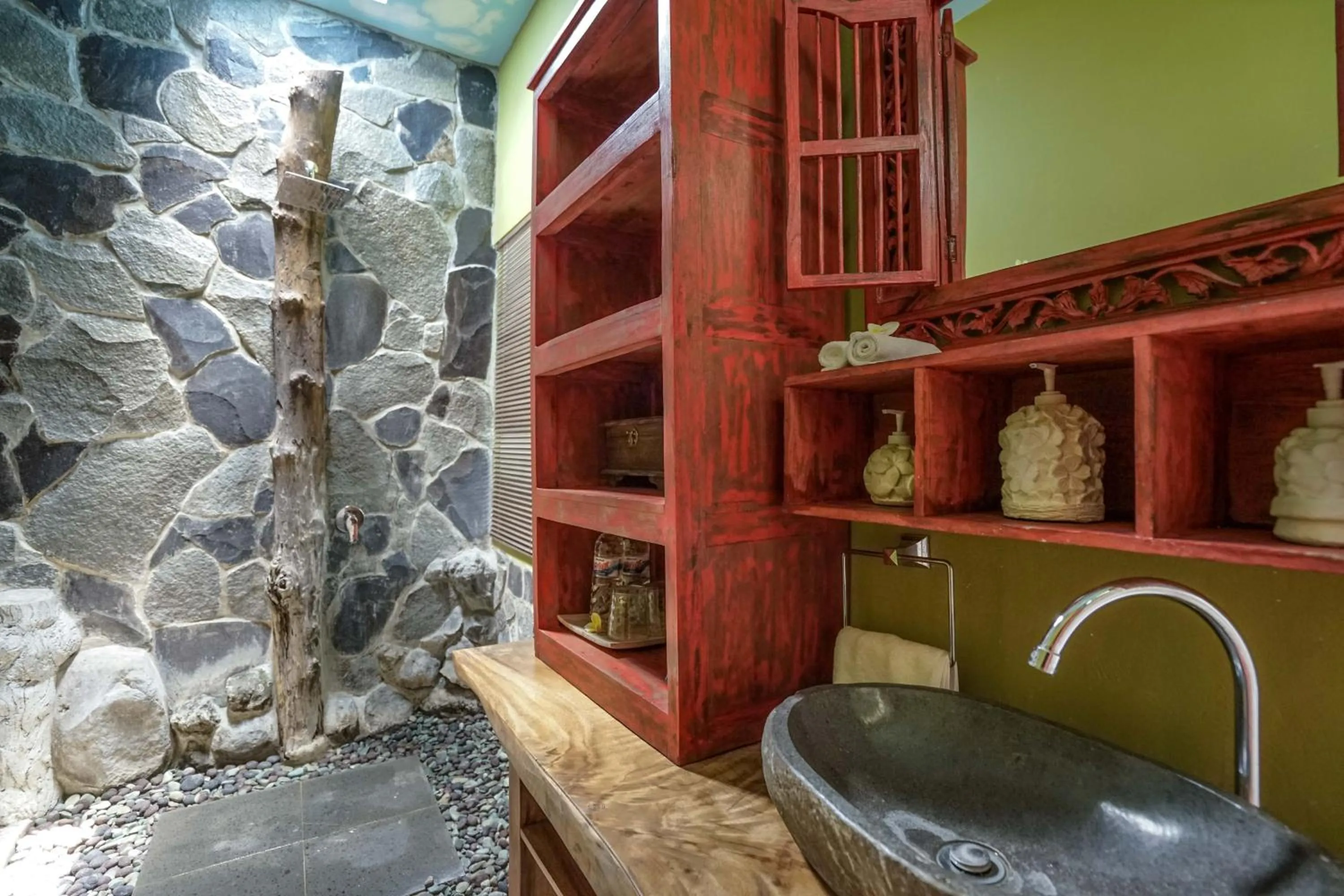 Bathroom in KTS Balinese Villas