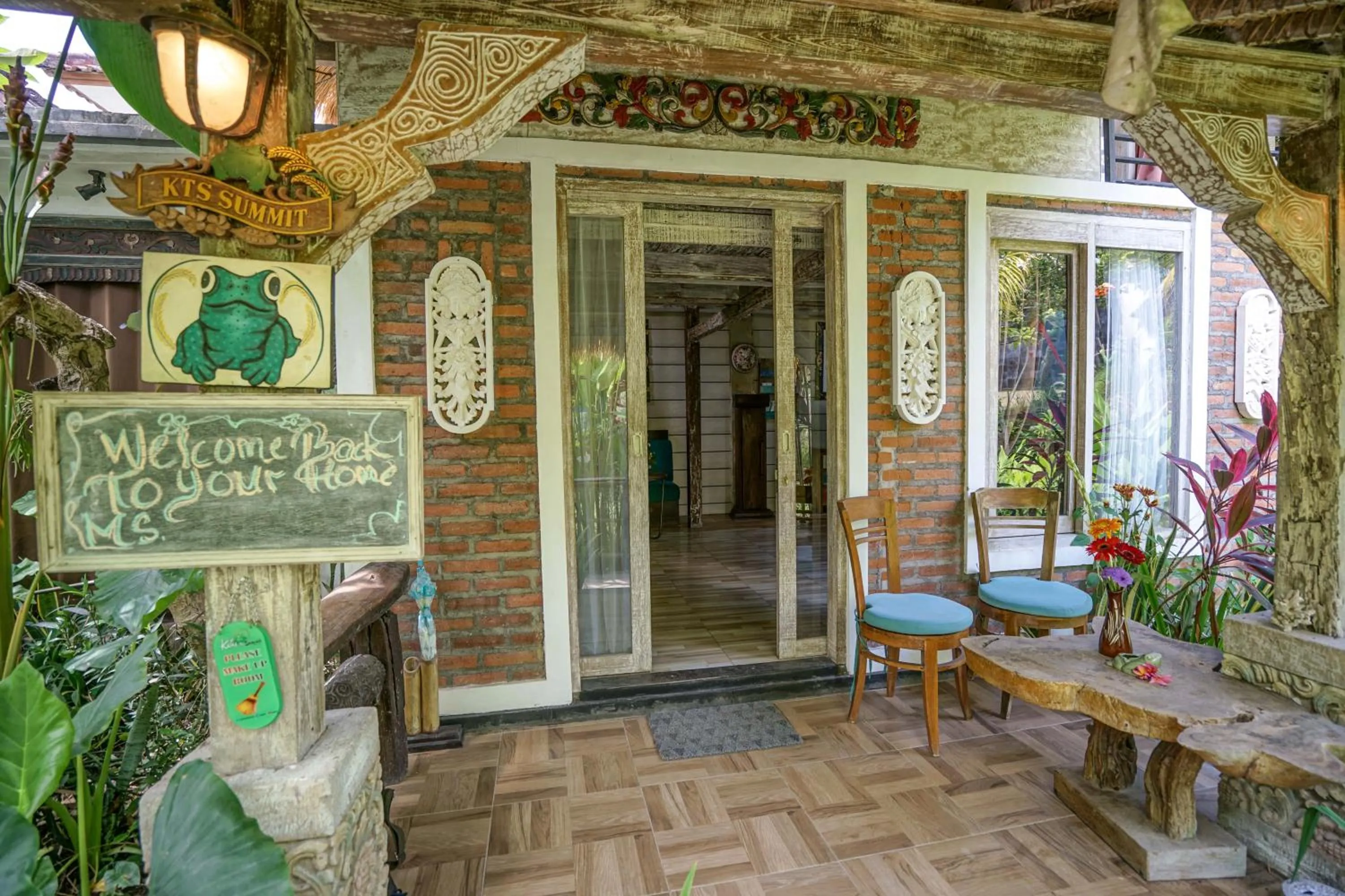 Facade/entrance in KTS Balinese Villas