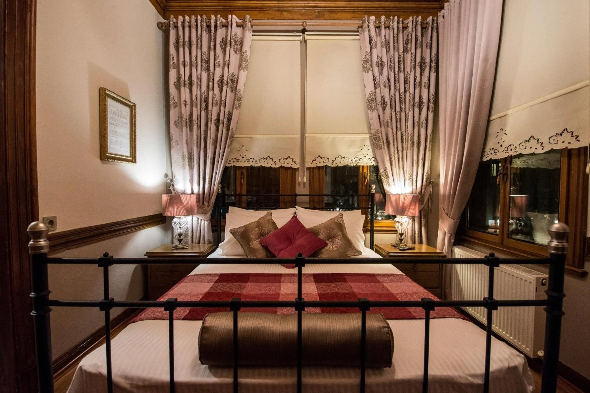 Photo of the whole room, Bed in Ottoman Suites by Sera House