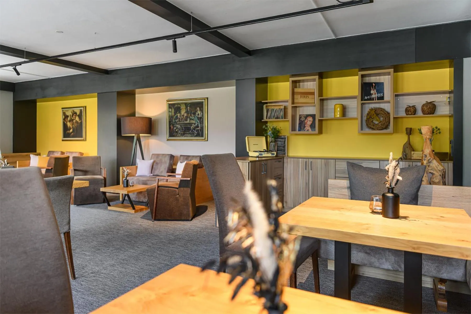 Communal lounge/ TV room in B&B Berglift direkt an der Talstation