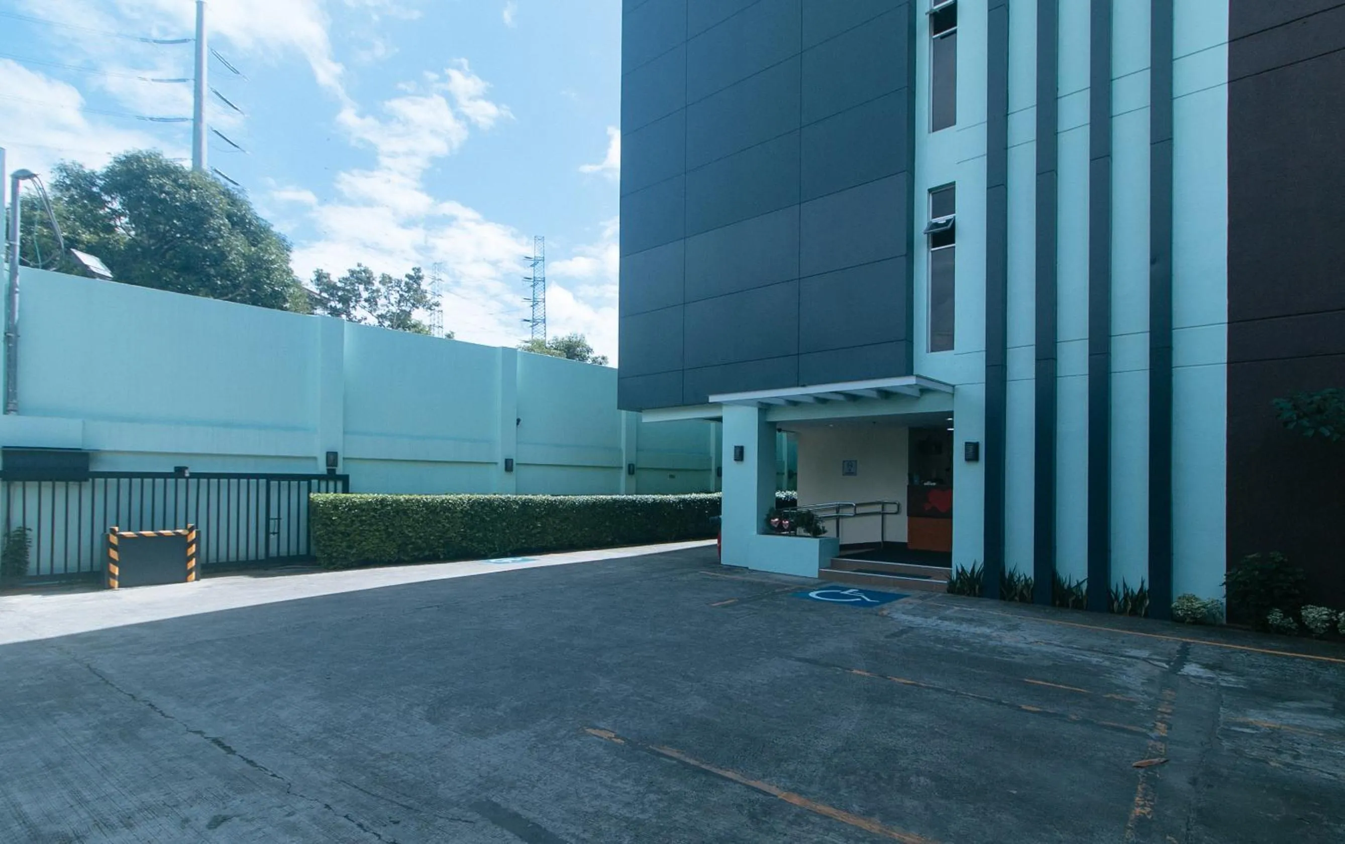 Property building in RedDoorz at Nucell