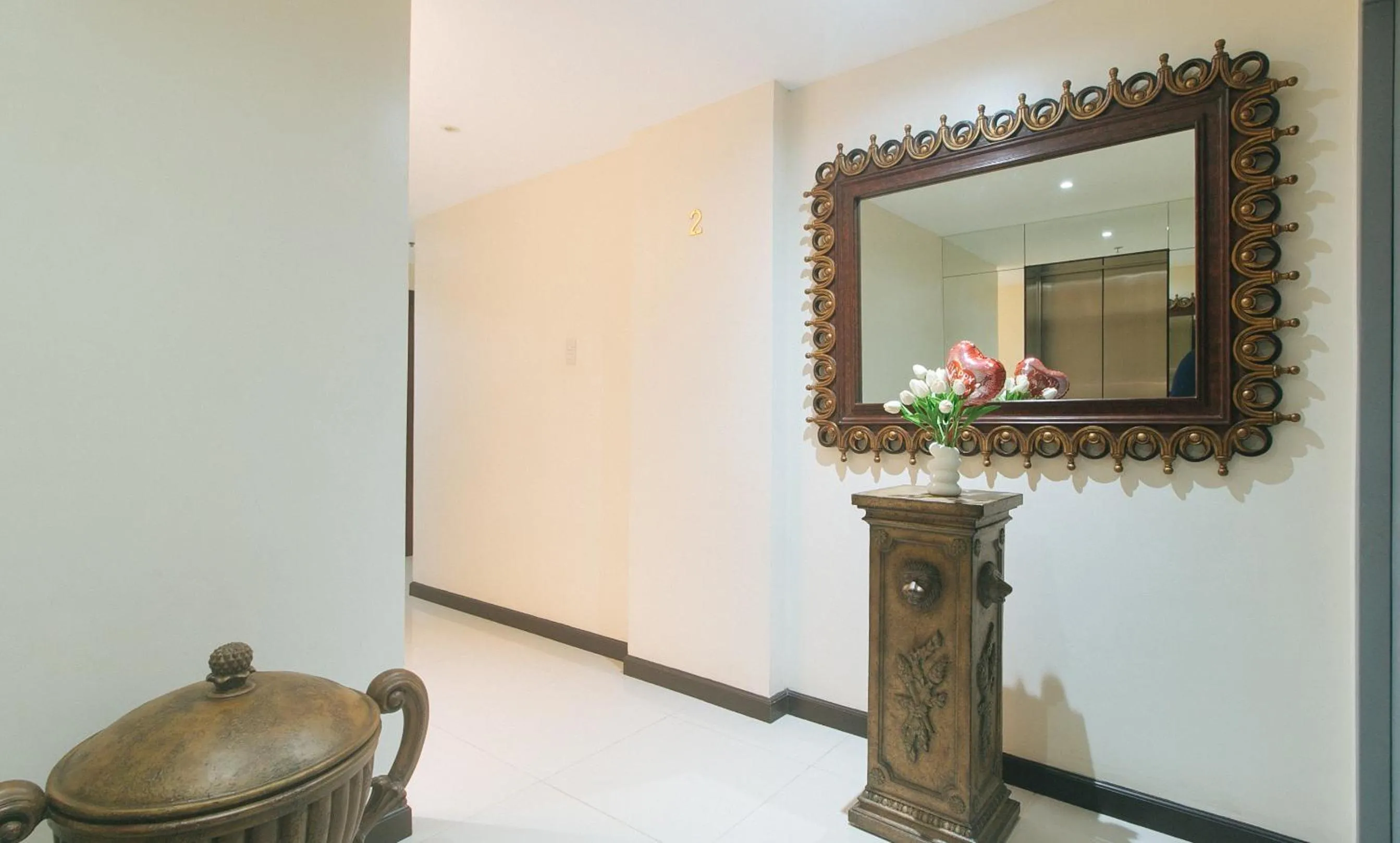 Area and facilities in RedDoorz at Nucell