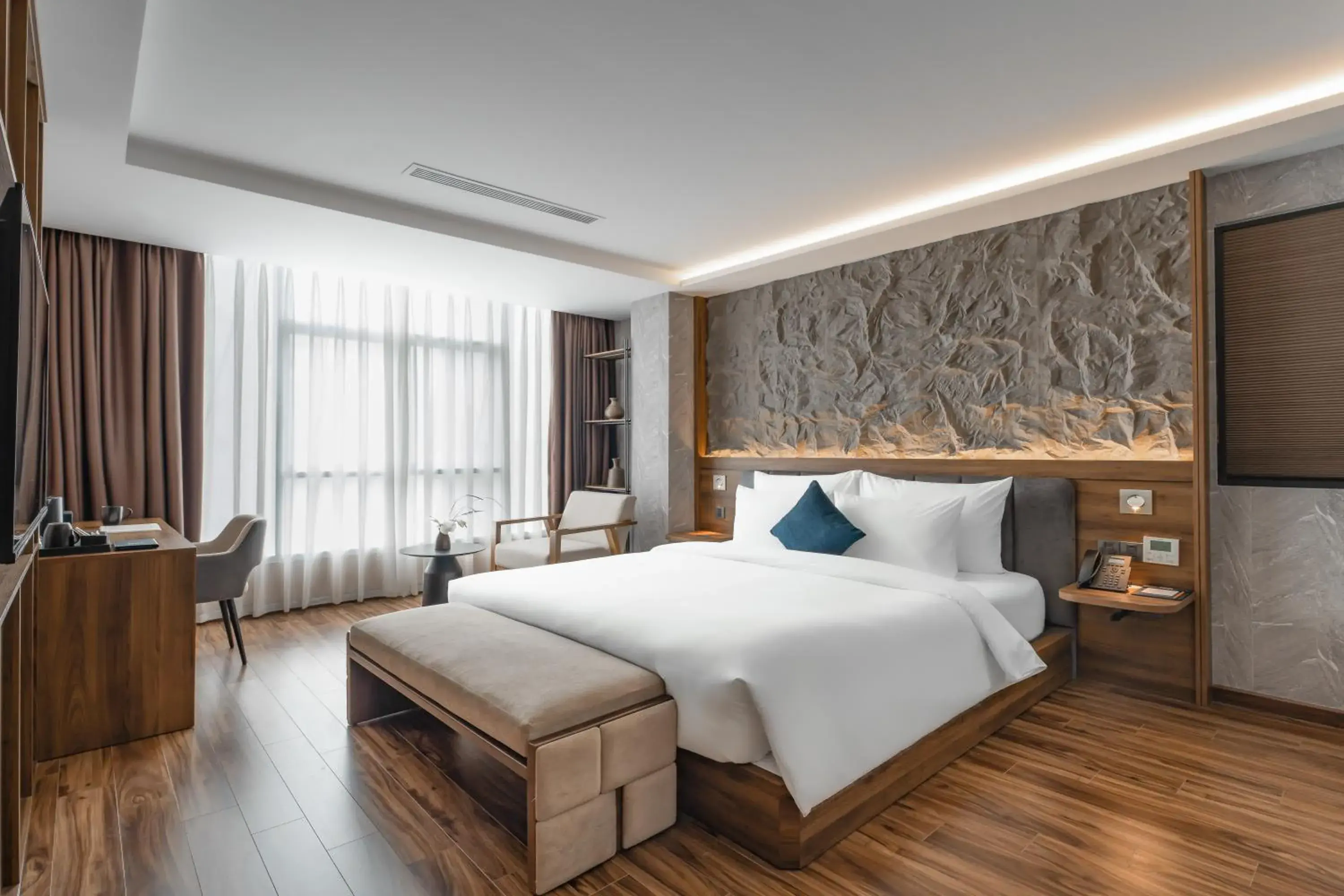 Senior Executive Suite in Kin Hotel Thai Van Lung Senior Executive Suite in Kin Hotel Thai Van Lung