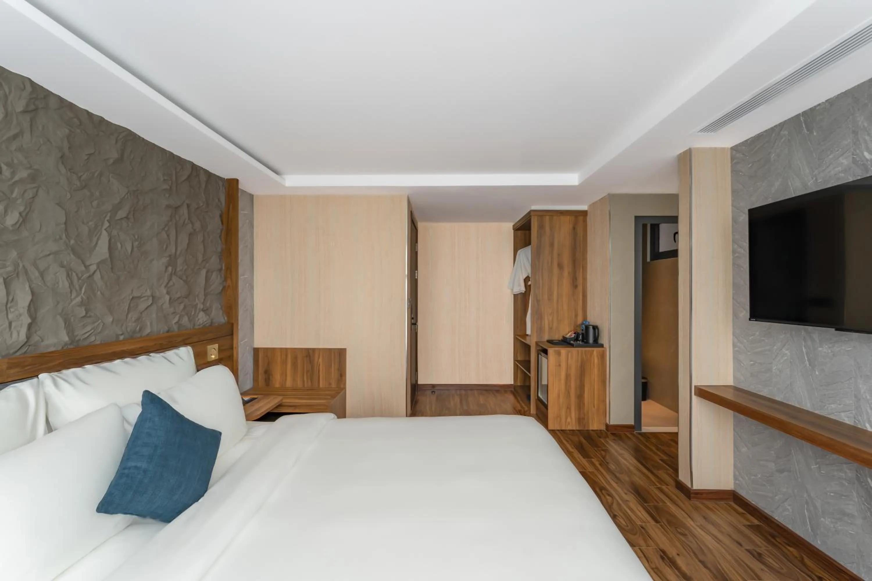 Bed in Kin Hotel Thai Van Lung