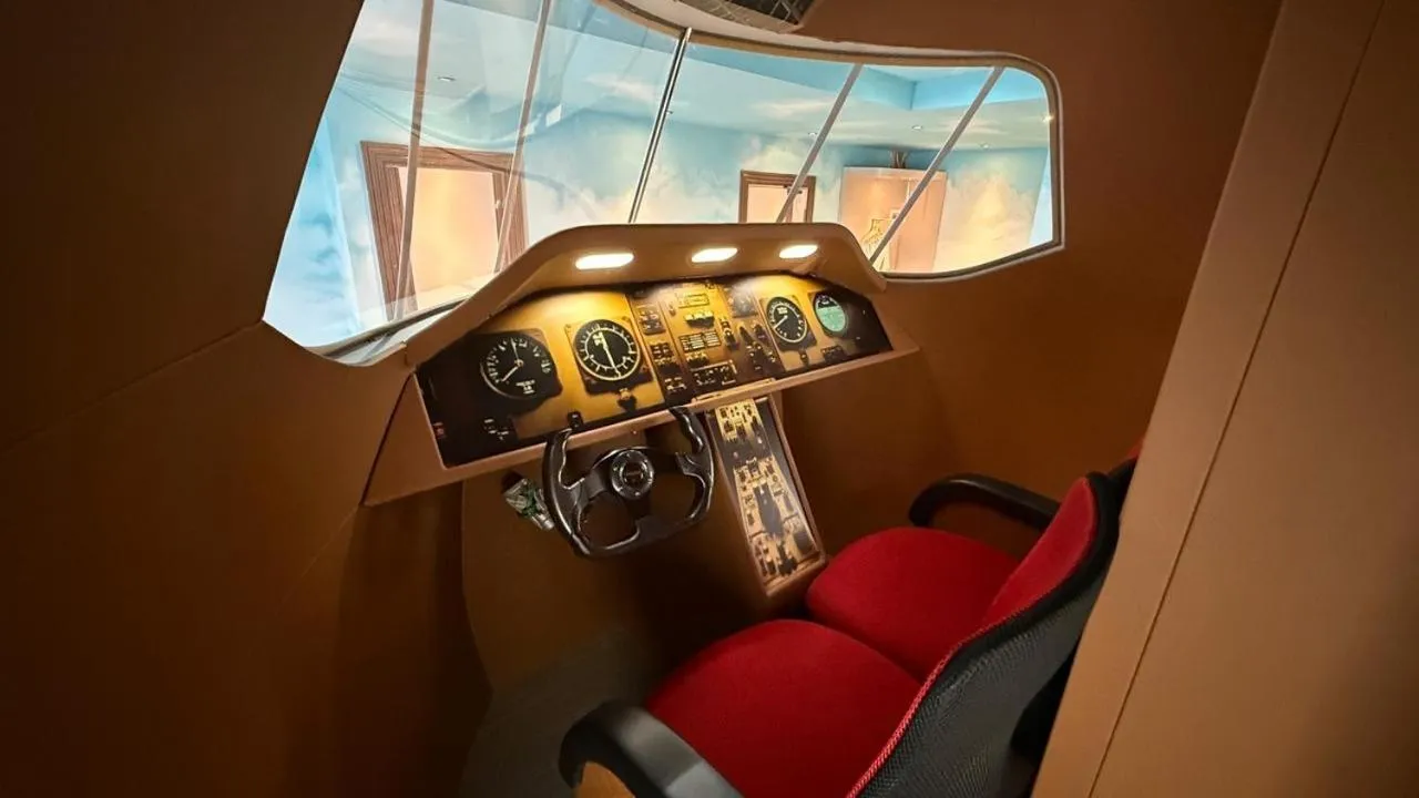 Avery De Grand City Hotel Bandung