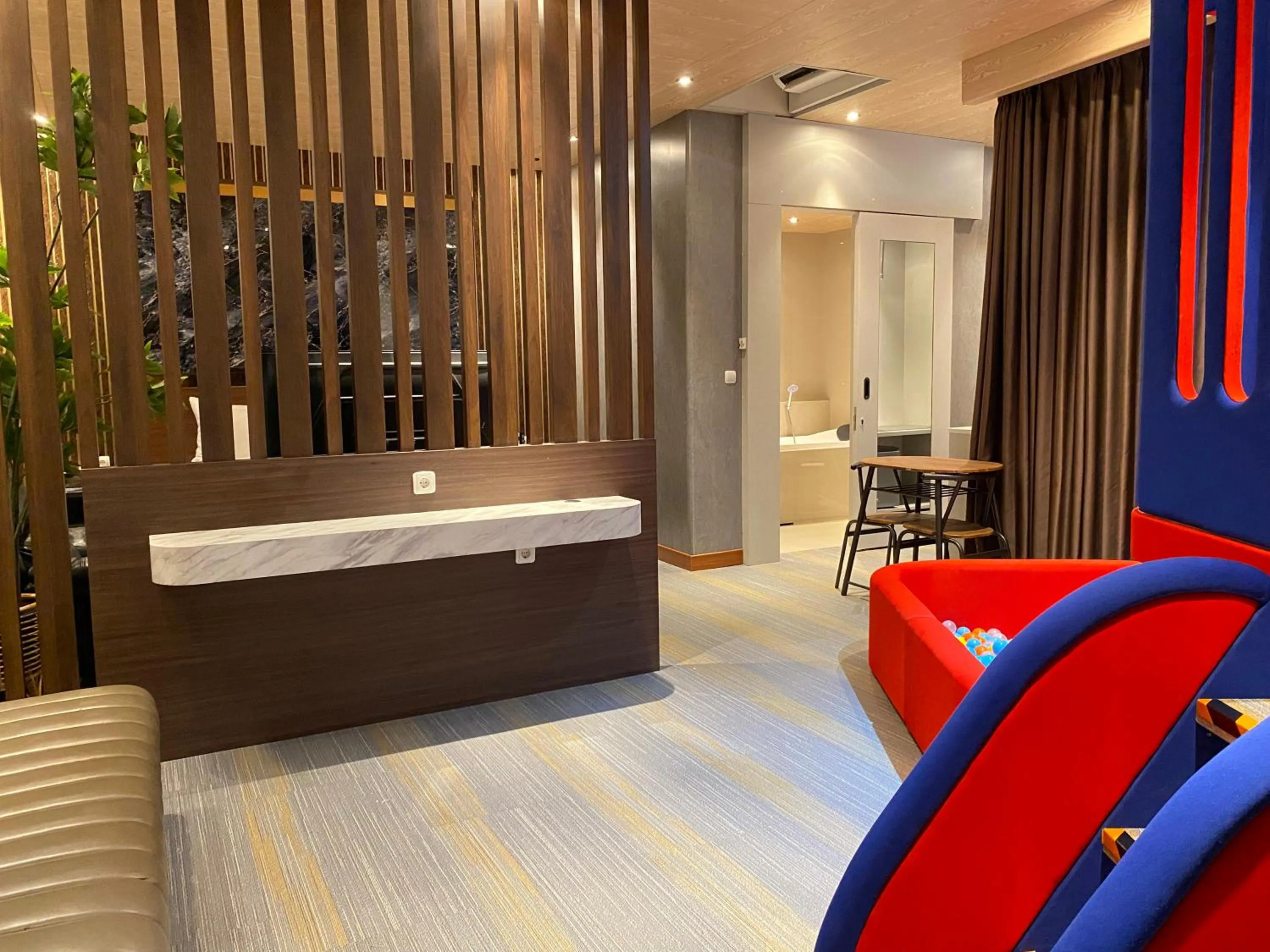 Living room in Avery De Grand City Hotel Bandung