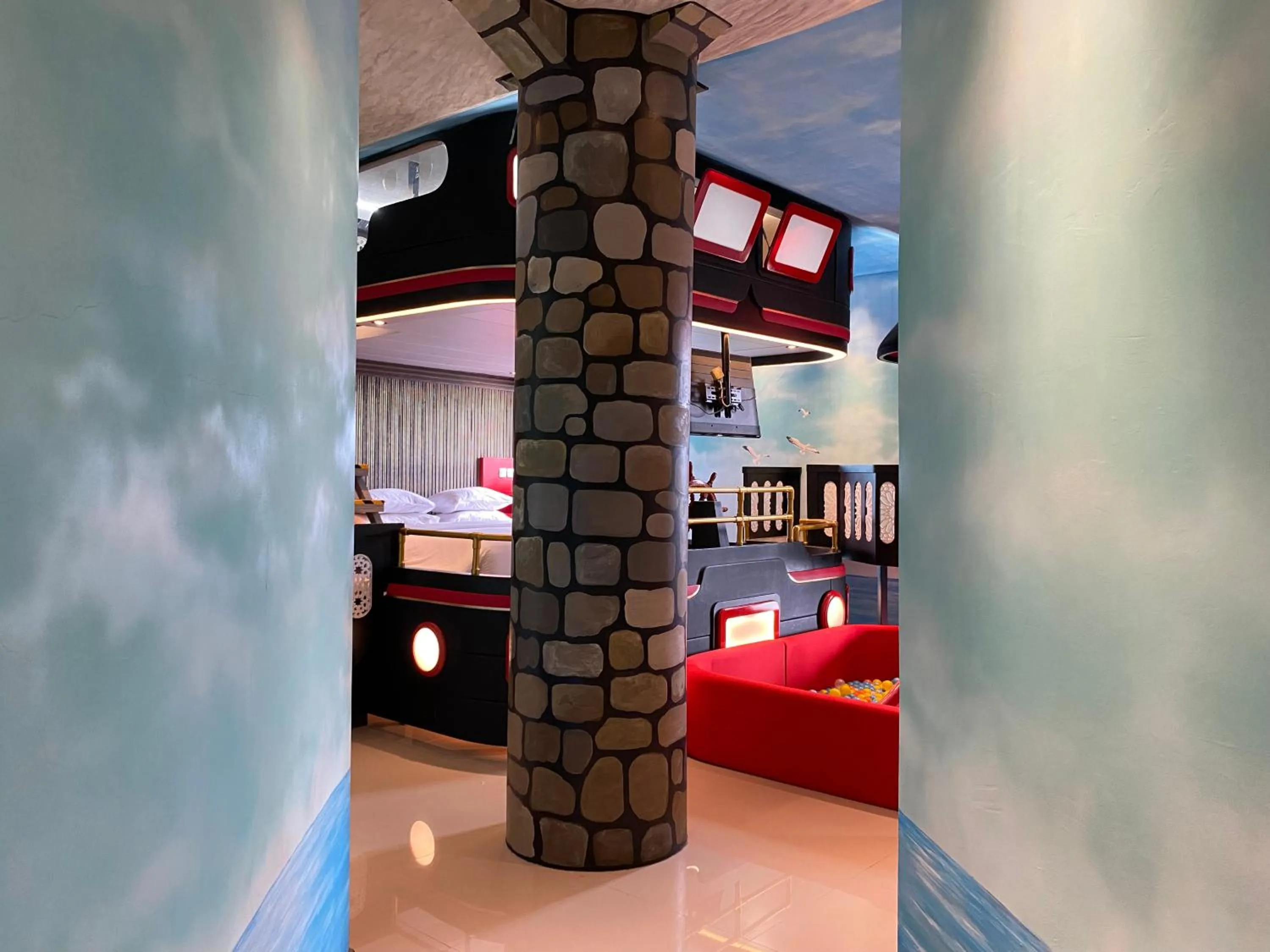 Bedroom, Bed in Avery De Grand City Hotel Bandung