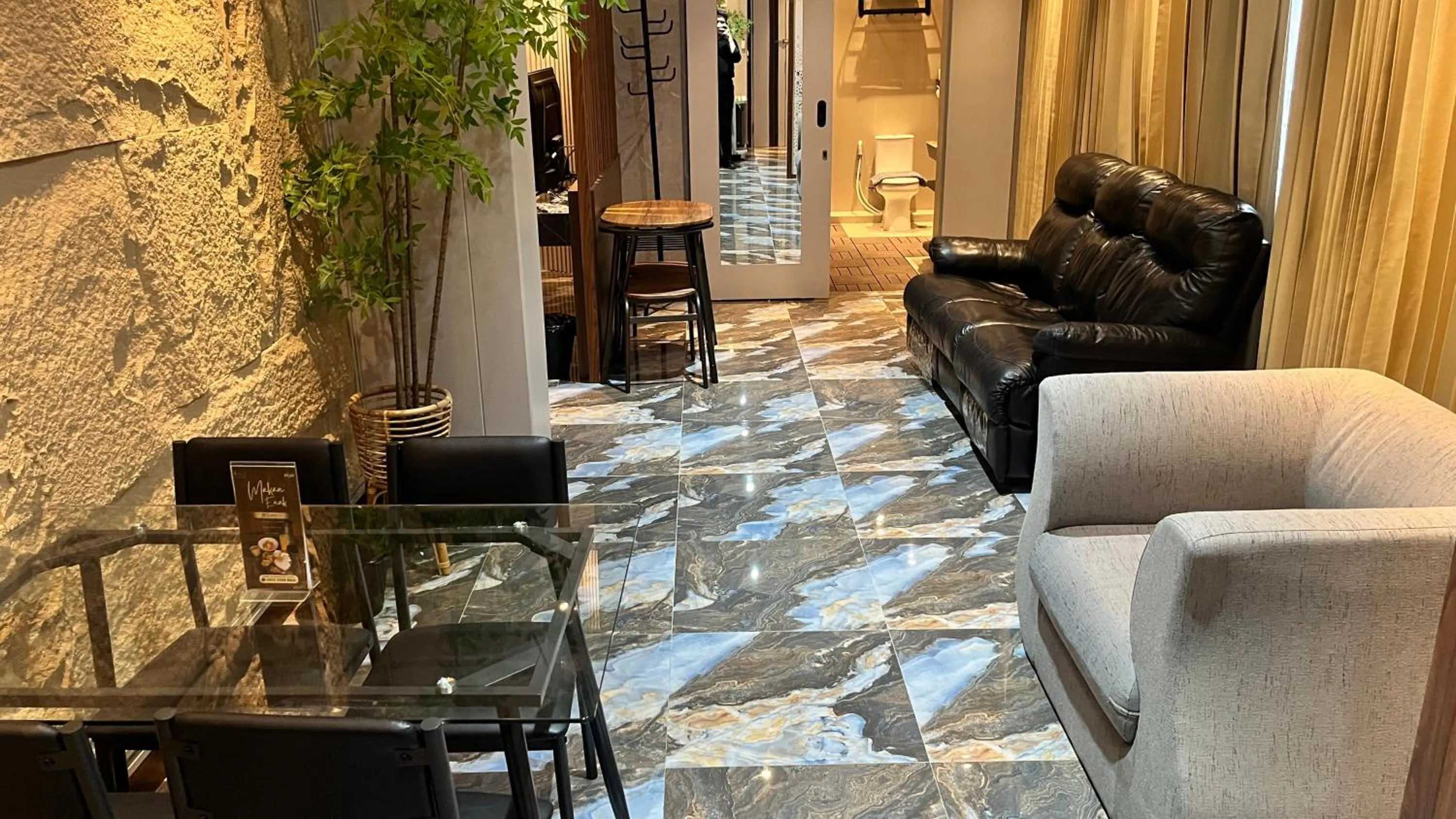 Avery De Grand City Hotel Bandung