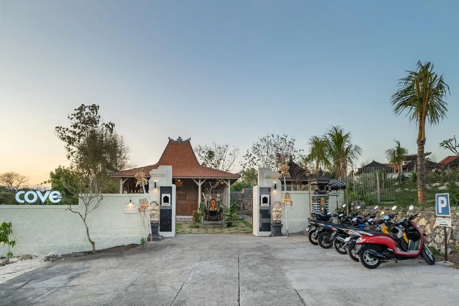 Parking in Cove D Ancak Villa and Bungalow