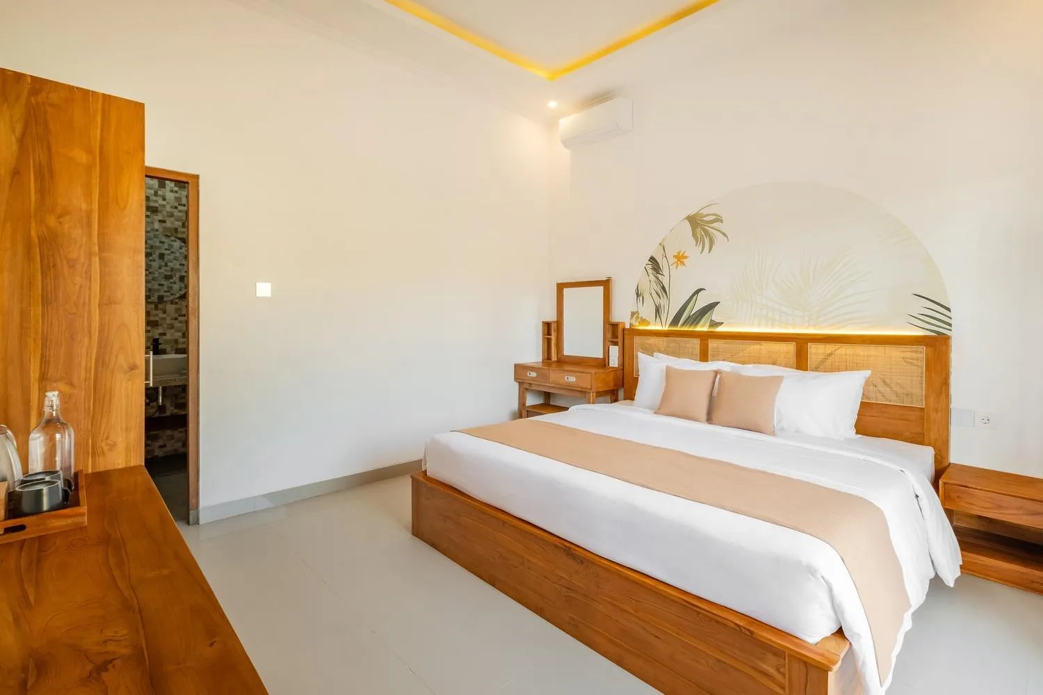 Photo of the whole room, Bed in Cove D Ancak Villa and Bungalow
