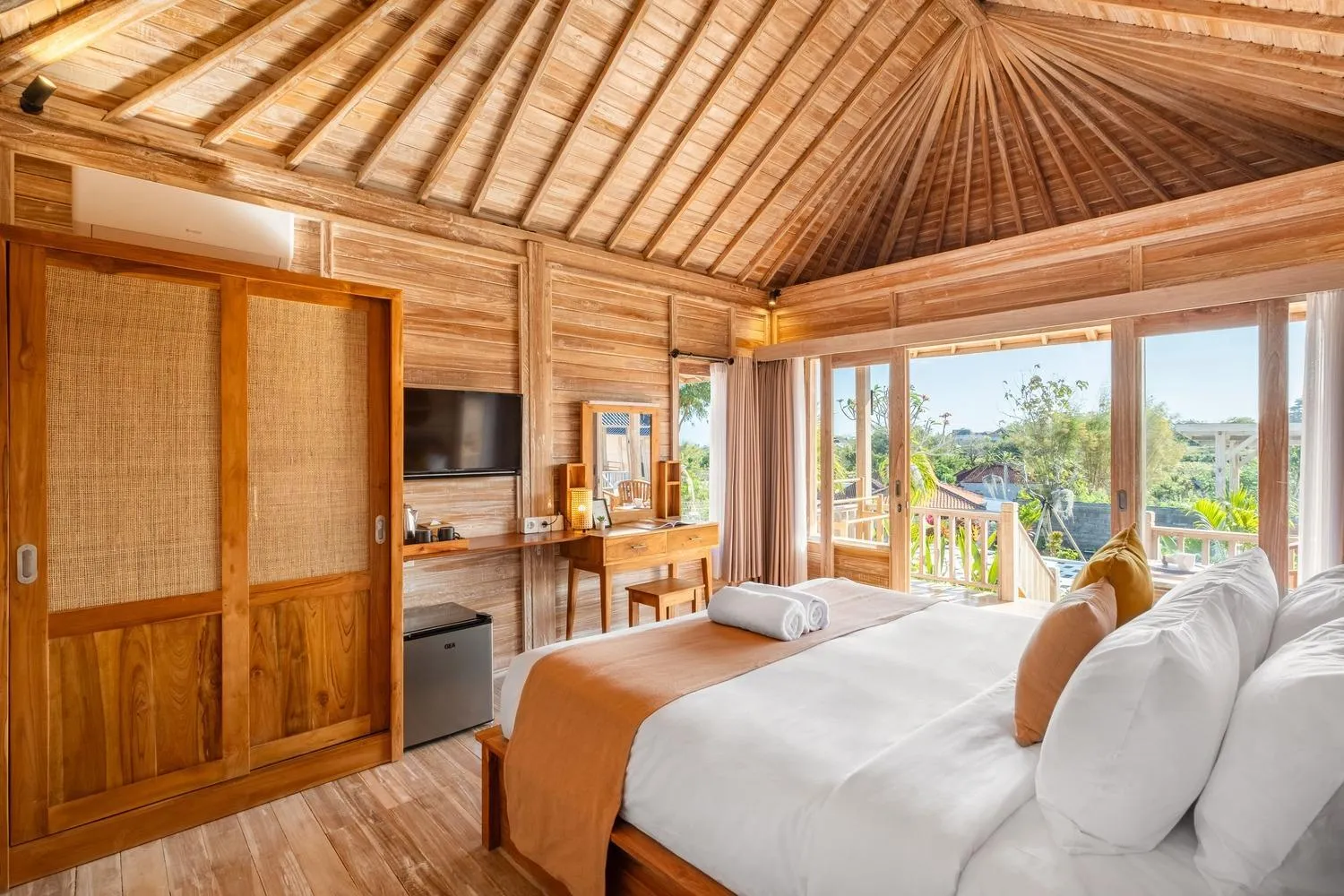 Photo of the whole room, Bed in Cove D Ancak Villa and Bungalow