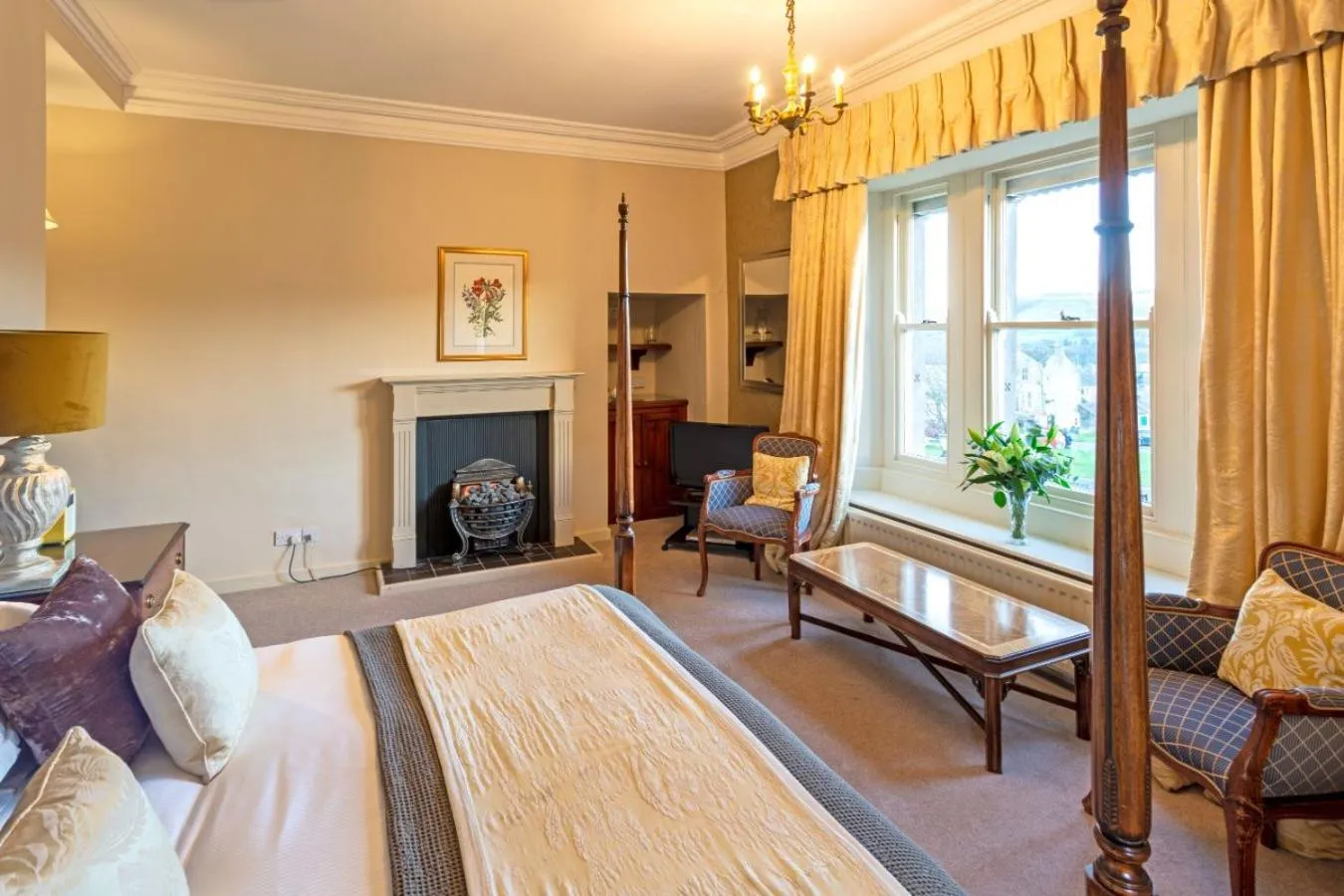 Bed in The Burgoyne - Stunning Hotel with Amazing Views and Impeccable Service