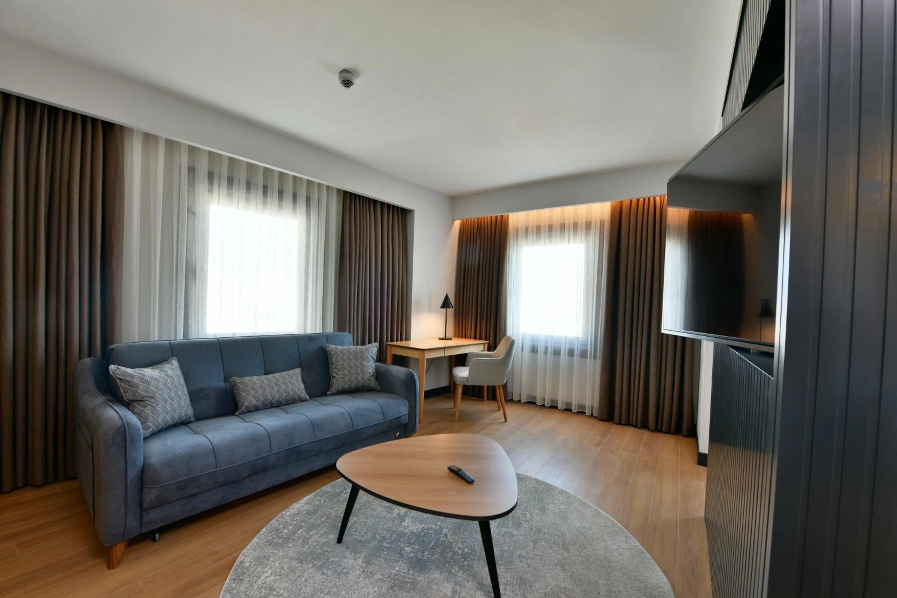 Living room in Radisson Hotel Mersin