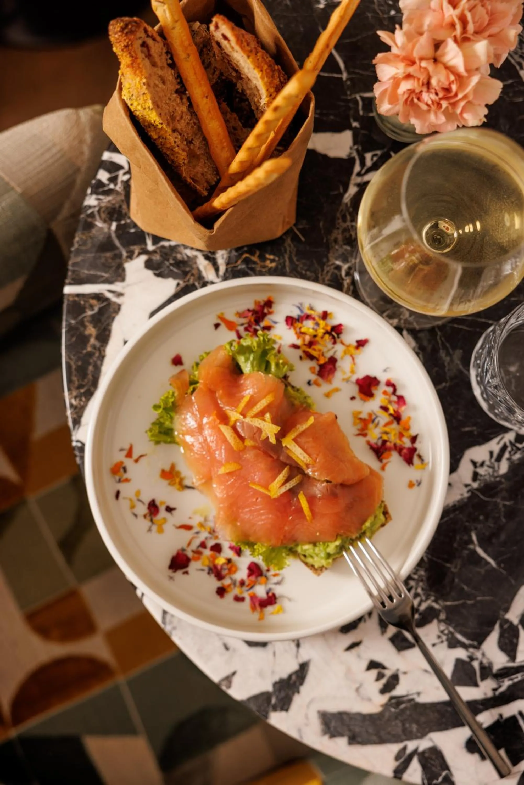 Restaurant/places to eat in Nerva Boutique Hotel