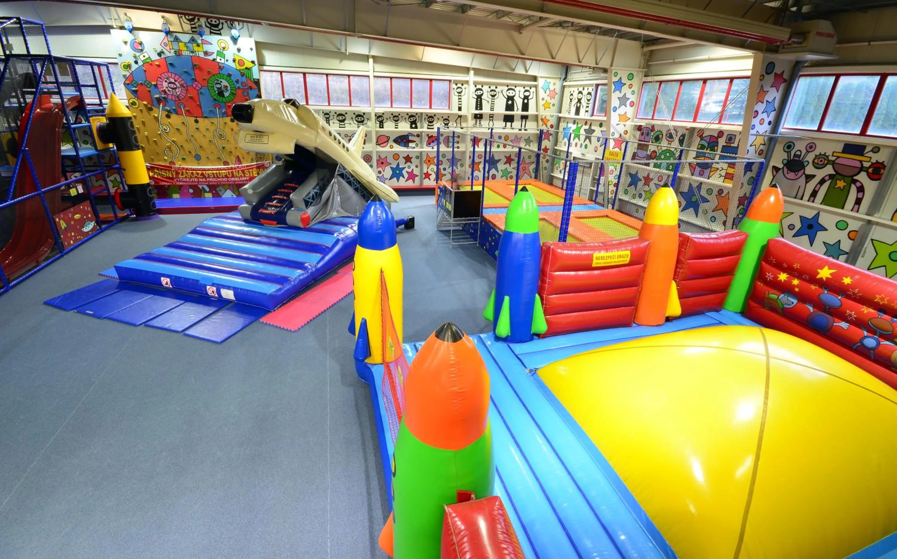 Game Room in Hotel Galaxie