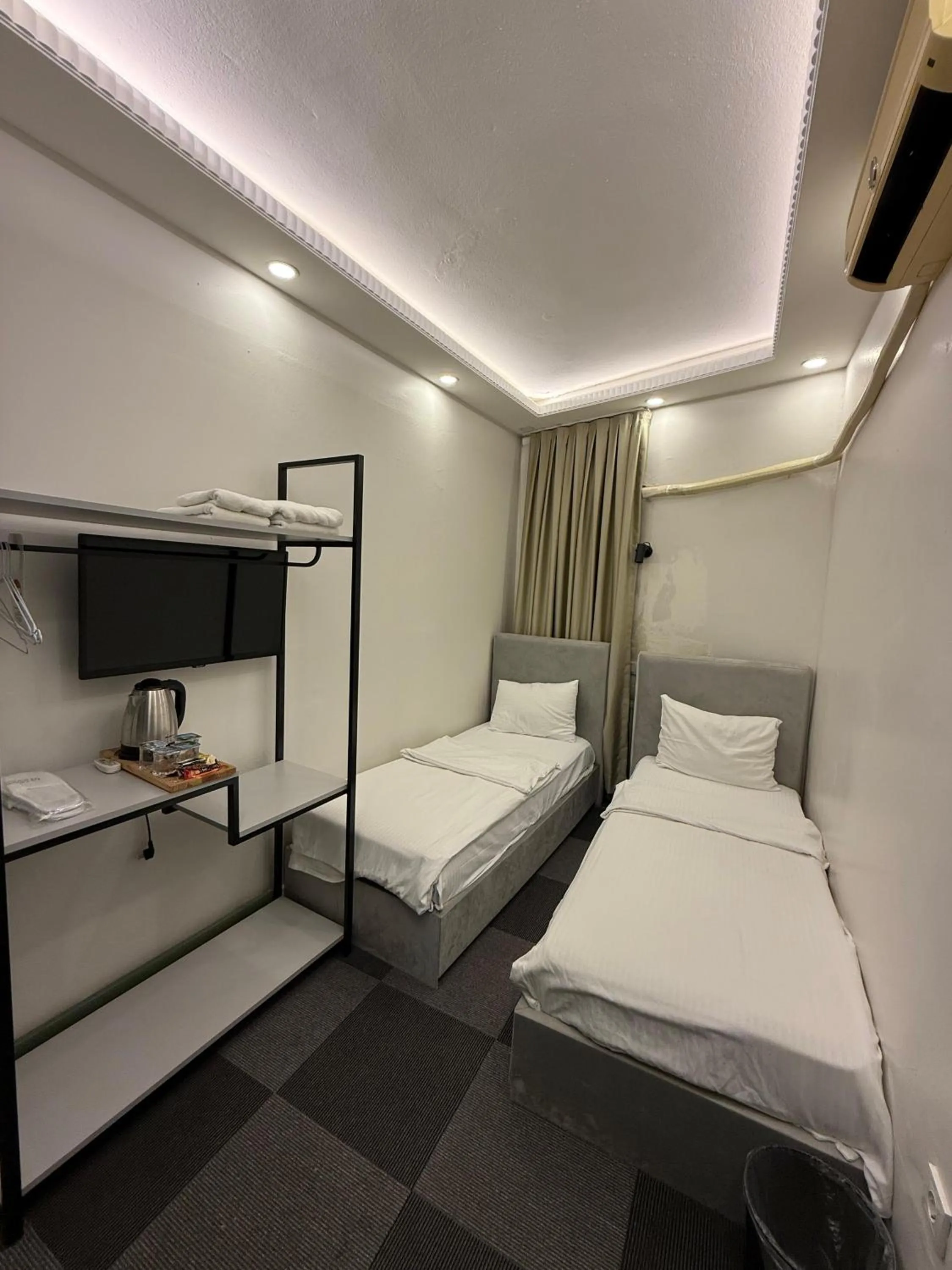 Economy Twin Room in Grand Rafinn Boutique Hotel